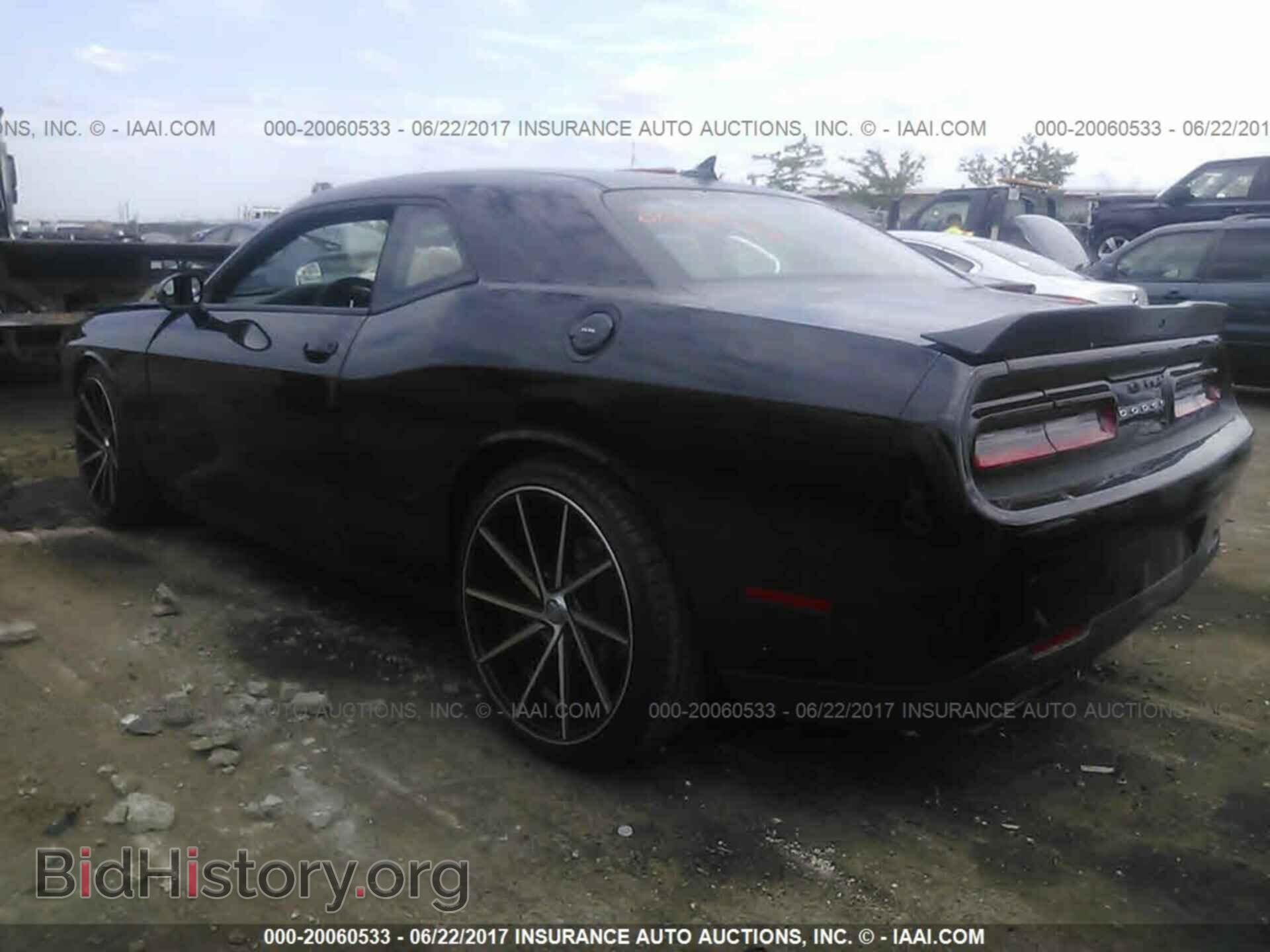 2017 Dodge Challenger - VIN: 2C3CDZBTXHH509506 - Photo 3