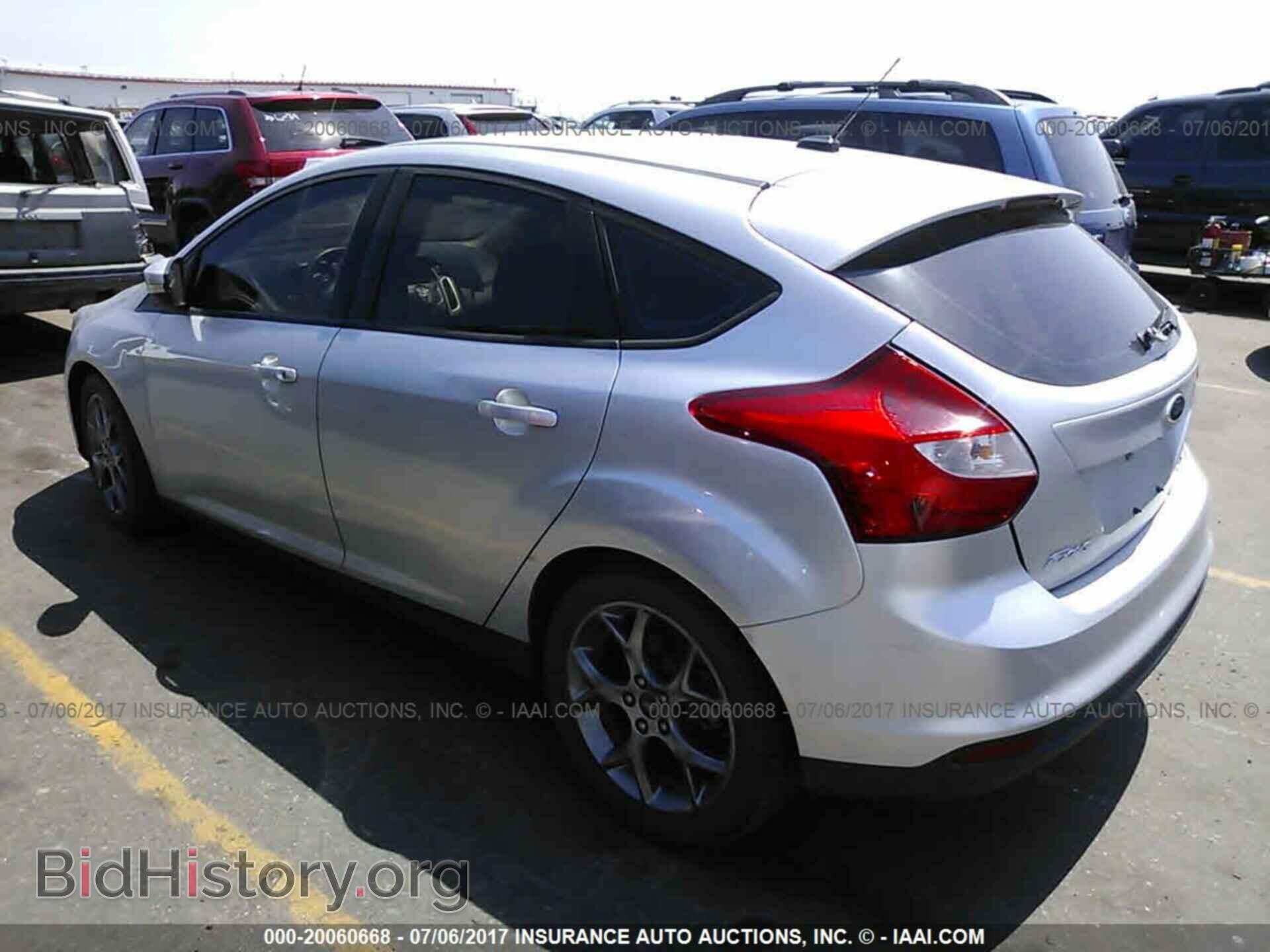 2013 Ford Focus - VIN: 1FADP3K29DL246875 - Фото 3