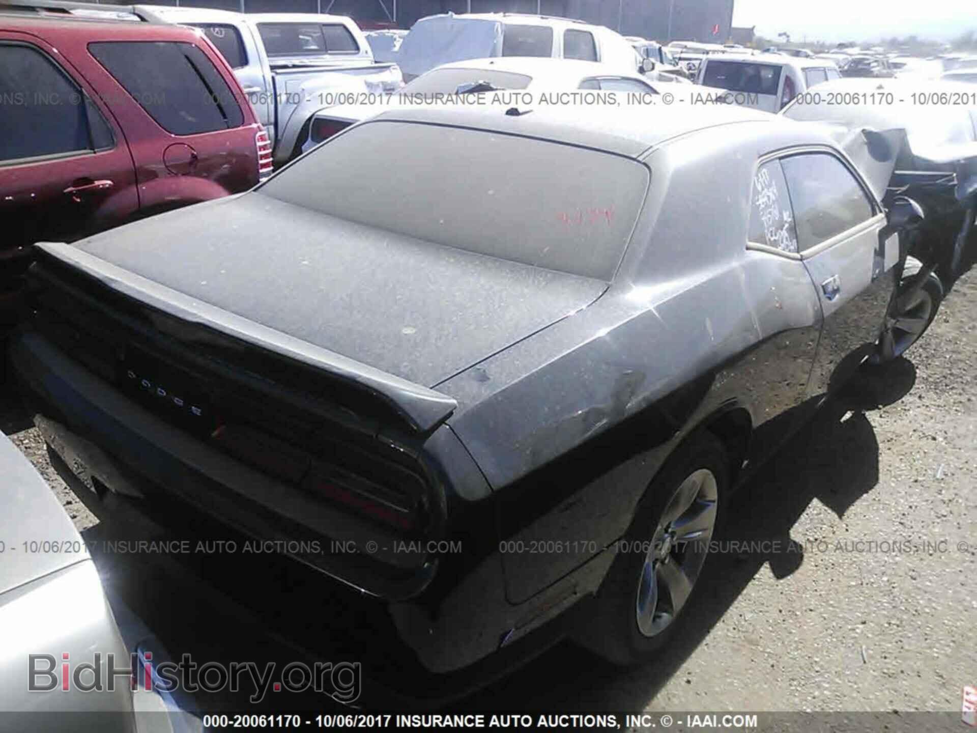 2016 Dodge Challenger - VIN: 2C3CDZAG6GH125063 - Photo 4