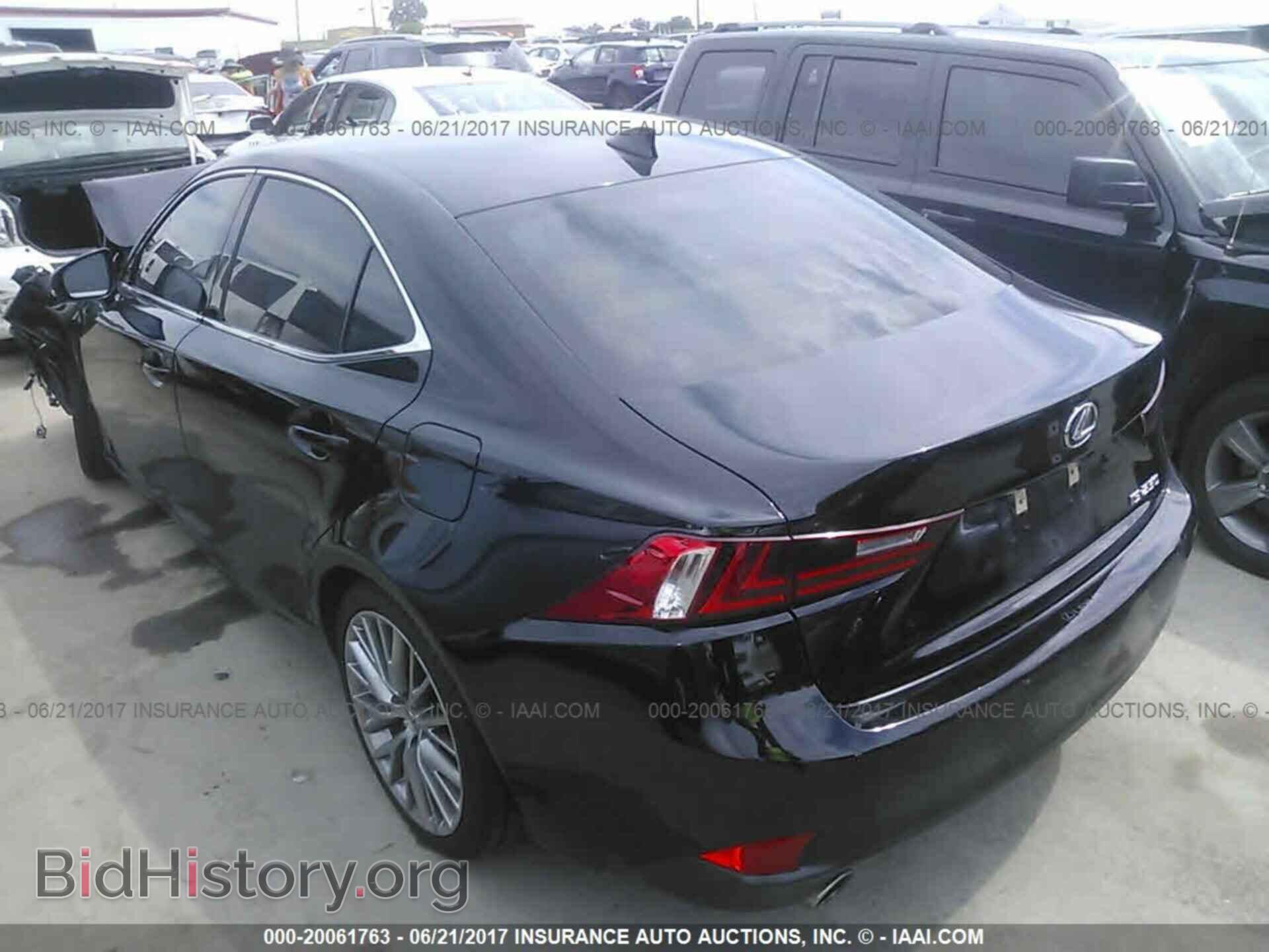 2015 Lexus Is - VIN: JTHBF1D23F5065721 - Photo 3
