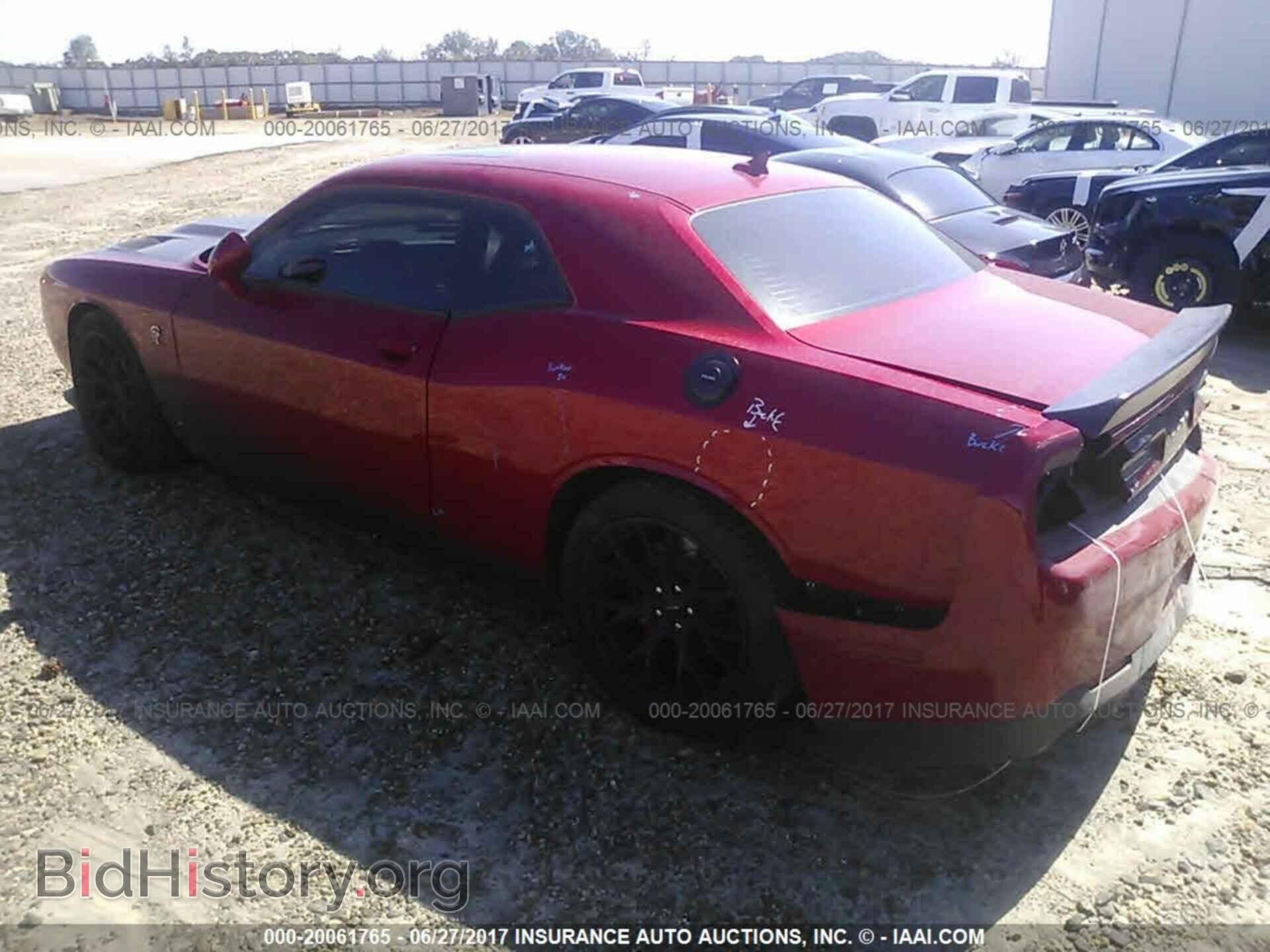 2016 Dodge Challenger - VIN: 2C3CDZC92GH194914 - Photo 3