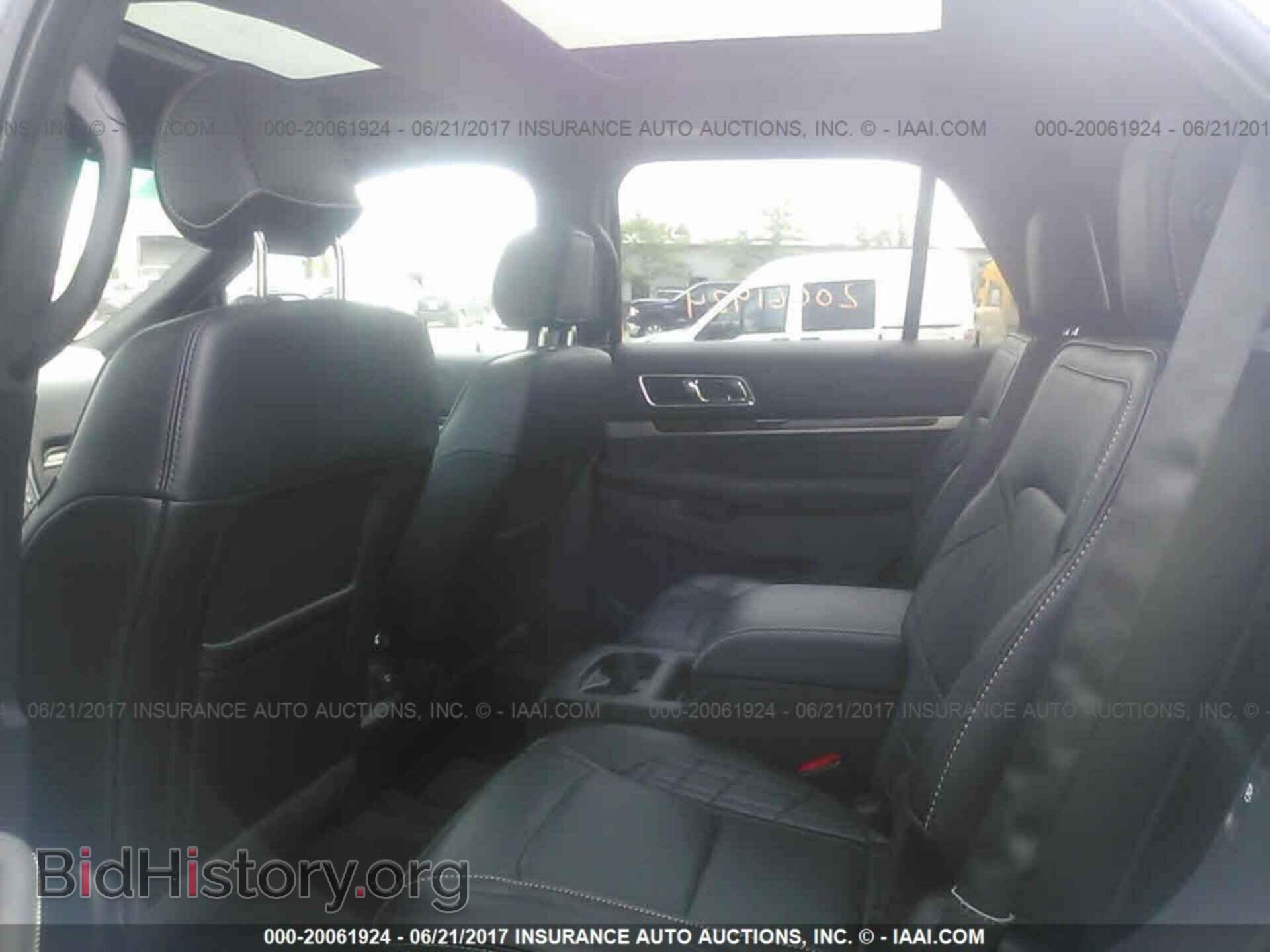 2017 Ford Explorer - VIN: 1FM5K8HT4HGA92936 - Photo 8