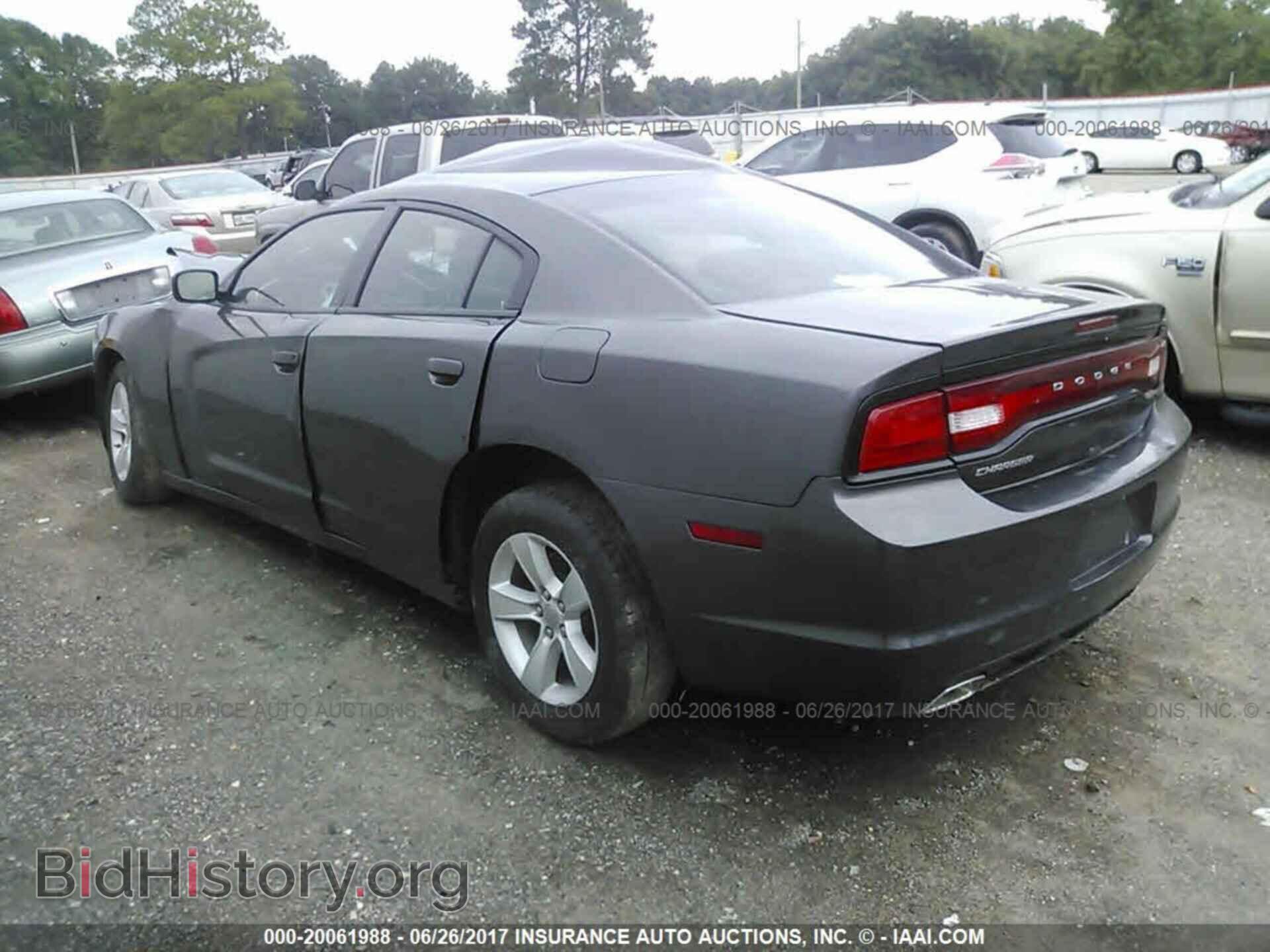 2014 Dodge Charger - VIN: 2C3CDXBG5EH192818 - Photo 3