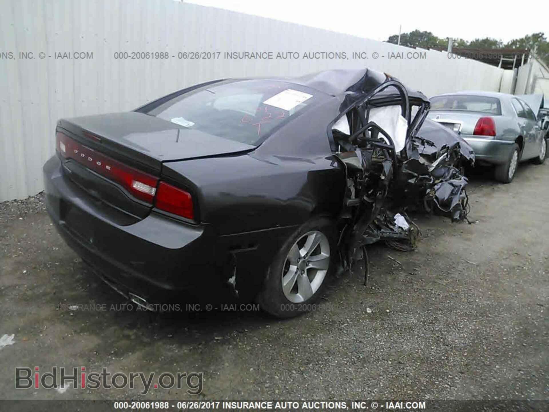 2014 Dodge Charger - VIN: 2C3CDXBG5EH192818 - Photo 4