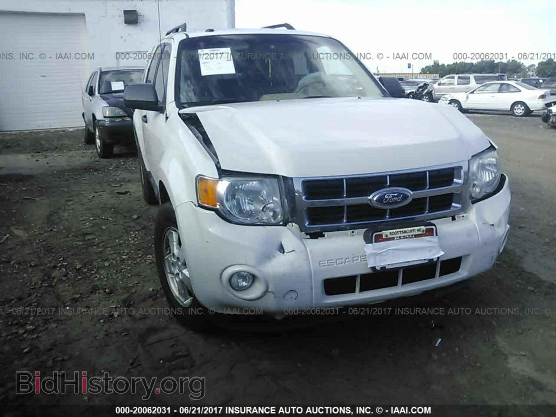 2011 Ford Escape - VIN: 1FMCU9D71BKB67497 - Photo 6
