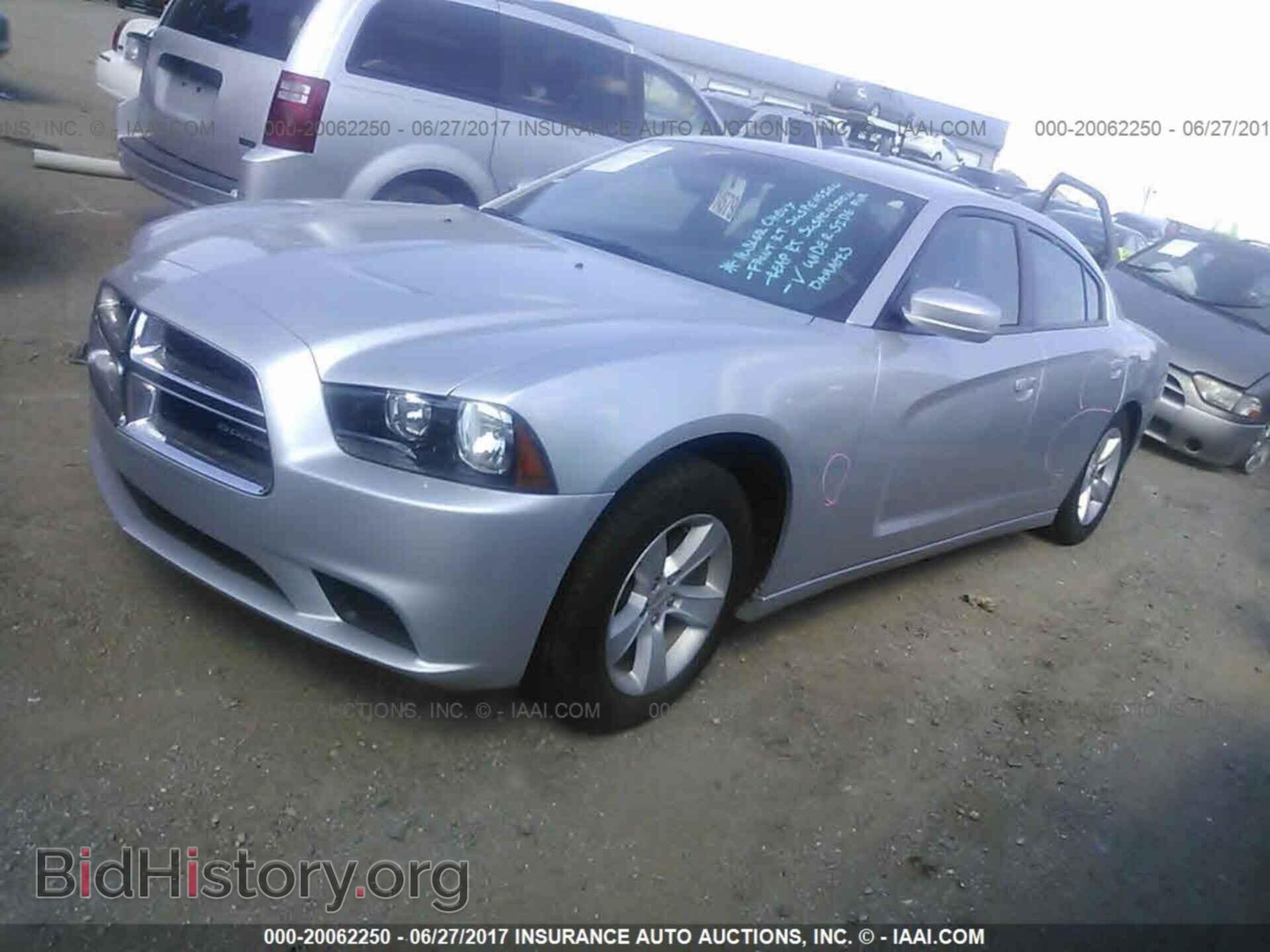 2012 Dodge Charger - VIN: 2C3CDXBG3CH190112 - Фото 2