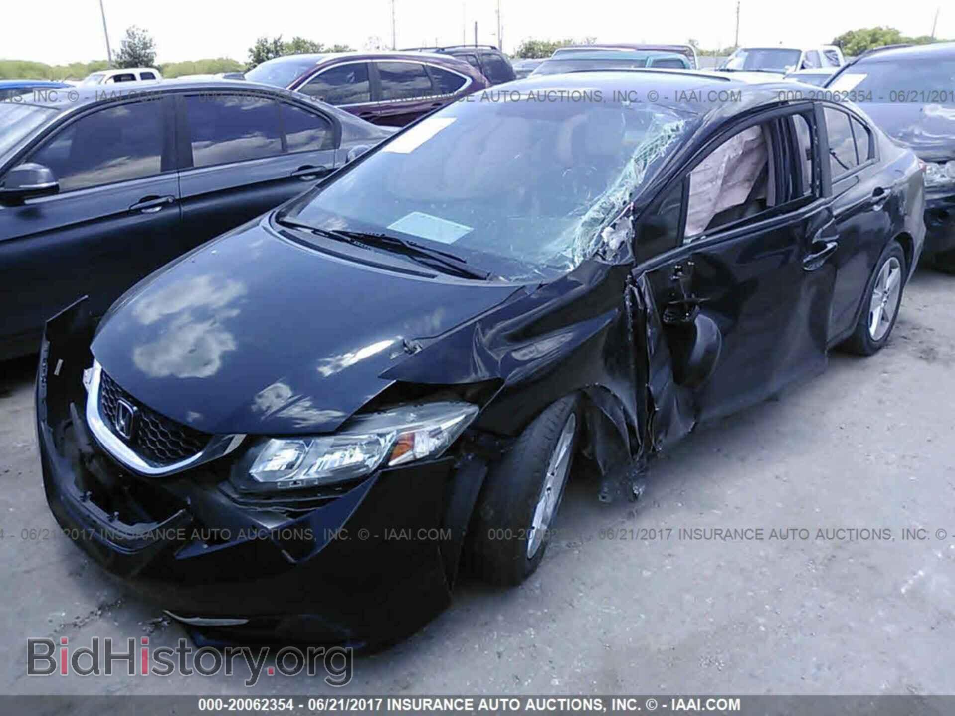 2013 Honda Civic - VIN: 19XFB2F80DE247352 - Фото 2
