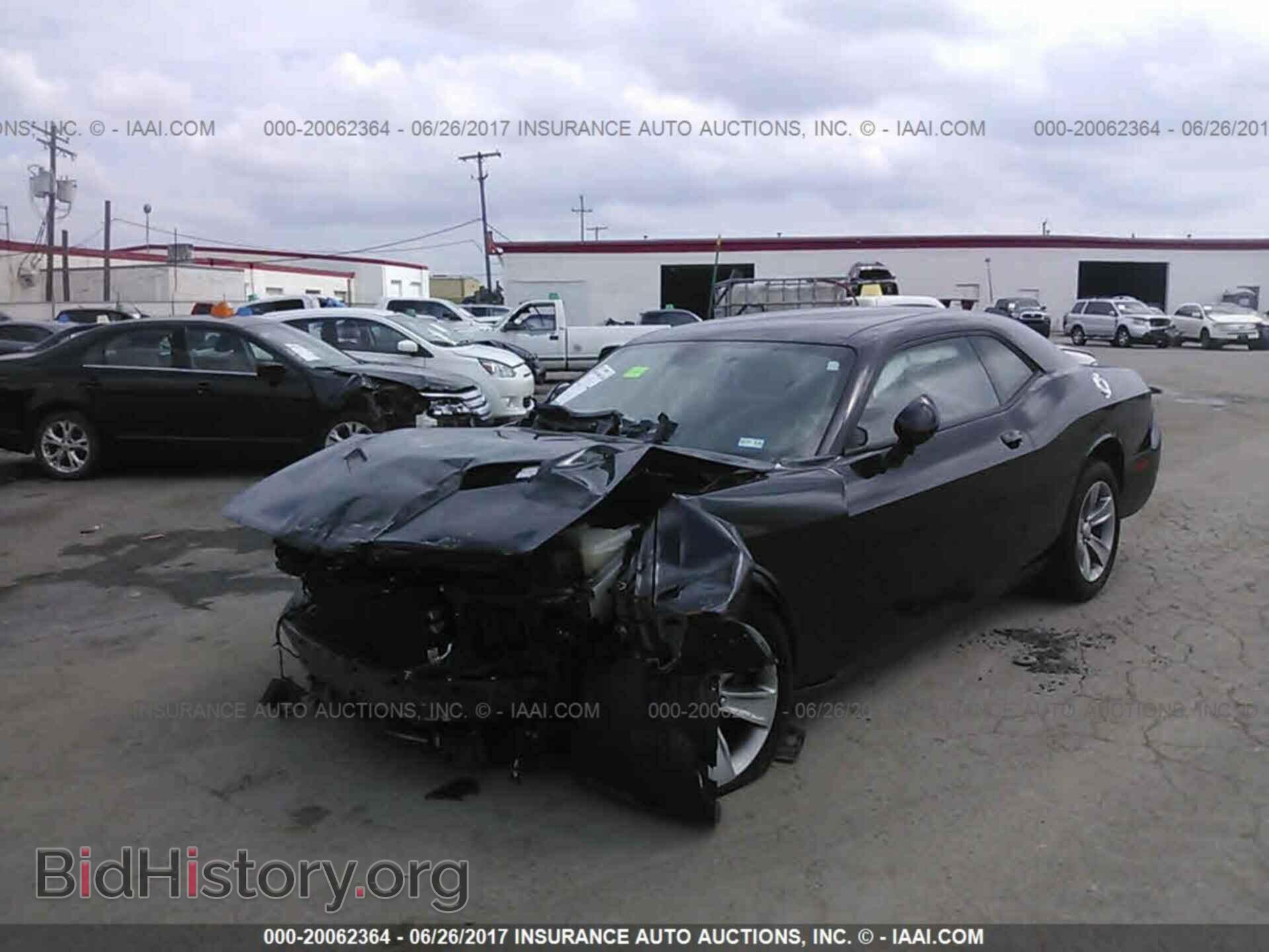 2016 Dodge Challenger - VIN: 2C3CDZAG8GH300400 - Photo 2
