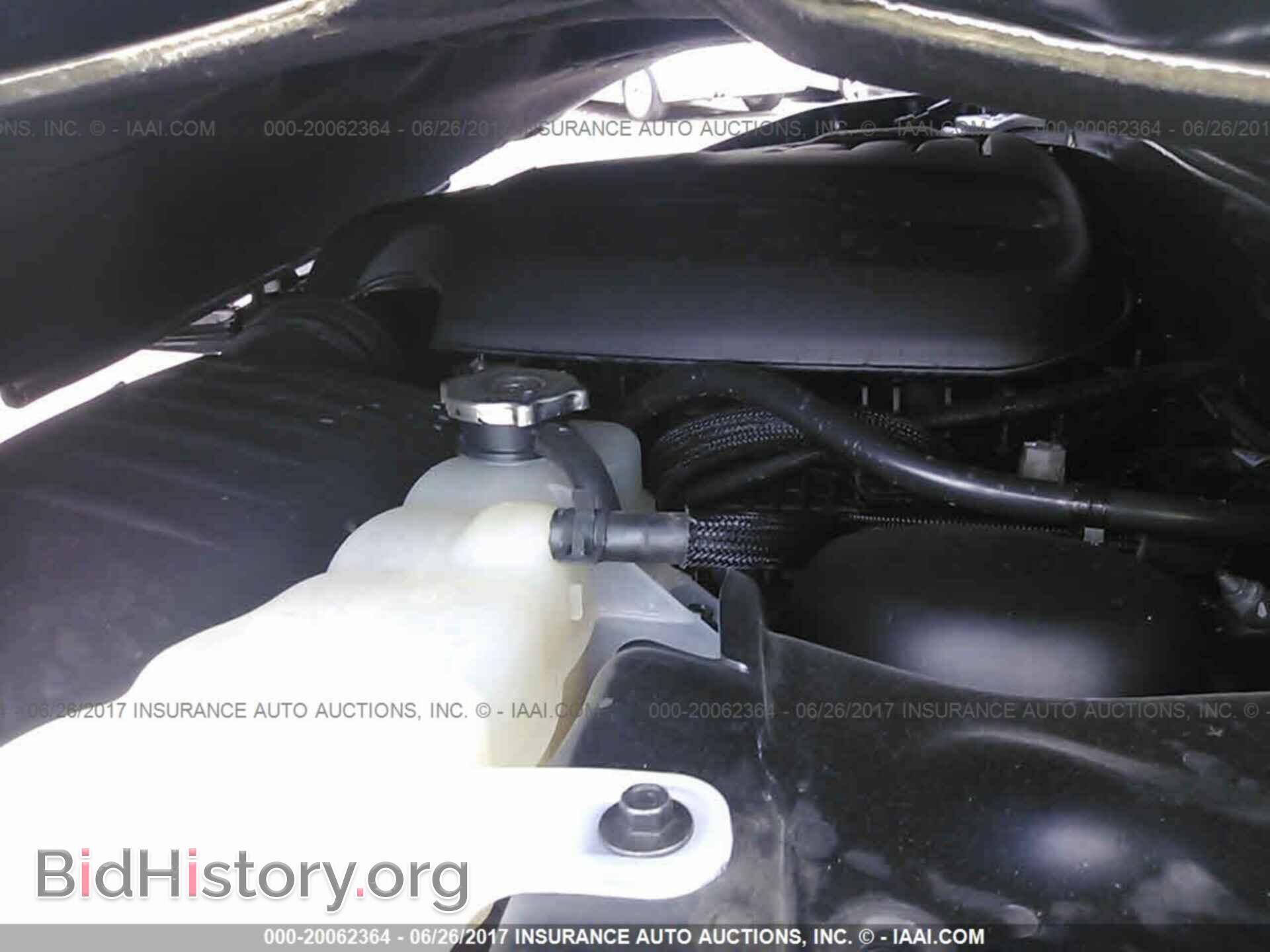 2016 Dodge Challenger - VIN: 2C3CDZAG8GH300400 - Photo 10