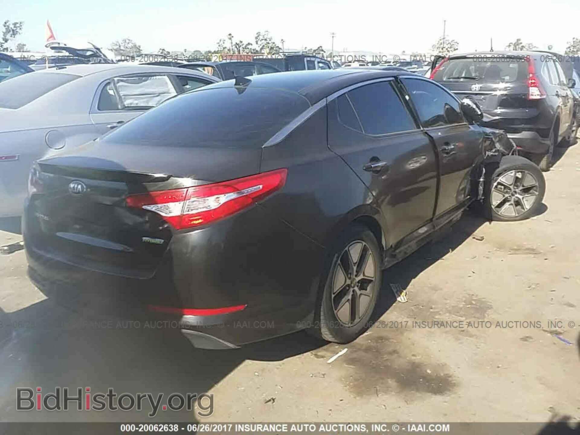2012 Kia Optima - VIN: KNAGM4AD2C5033226 - Photo 4