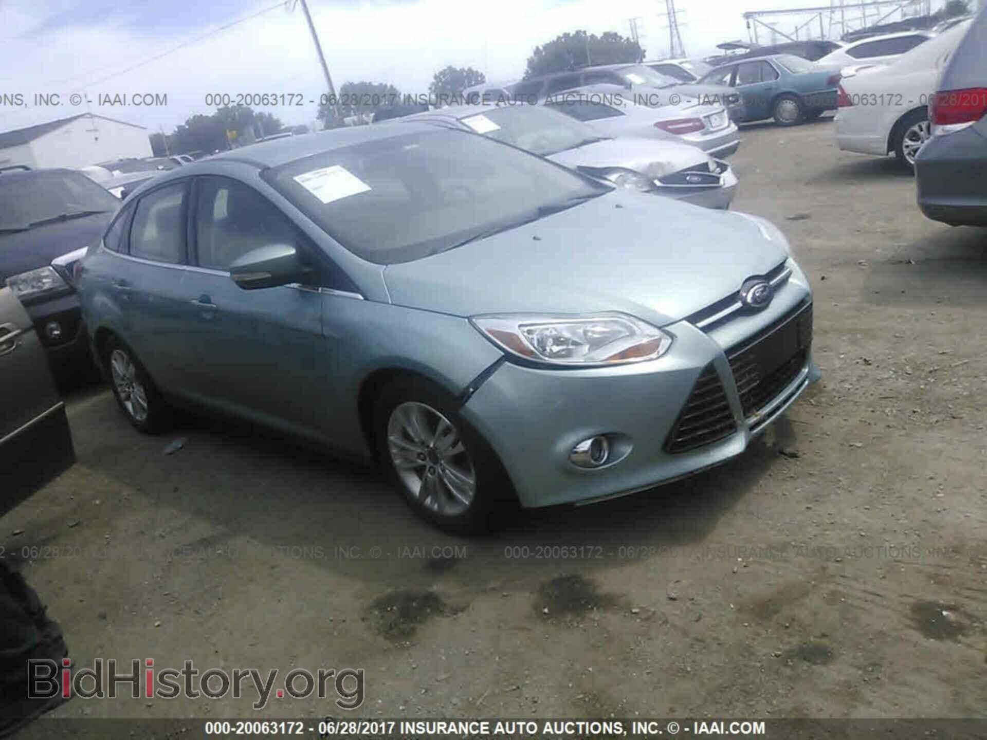 Photo 1FAHP3H22CL363799 - Ford Focus 2012
