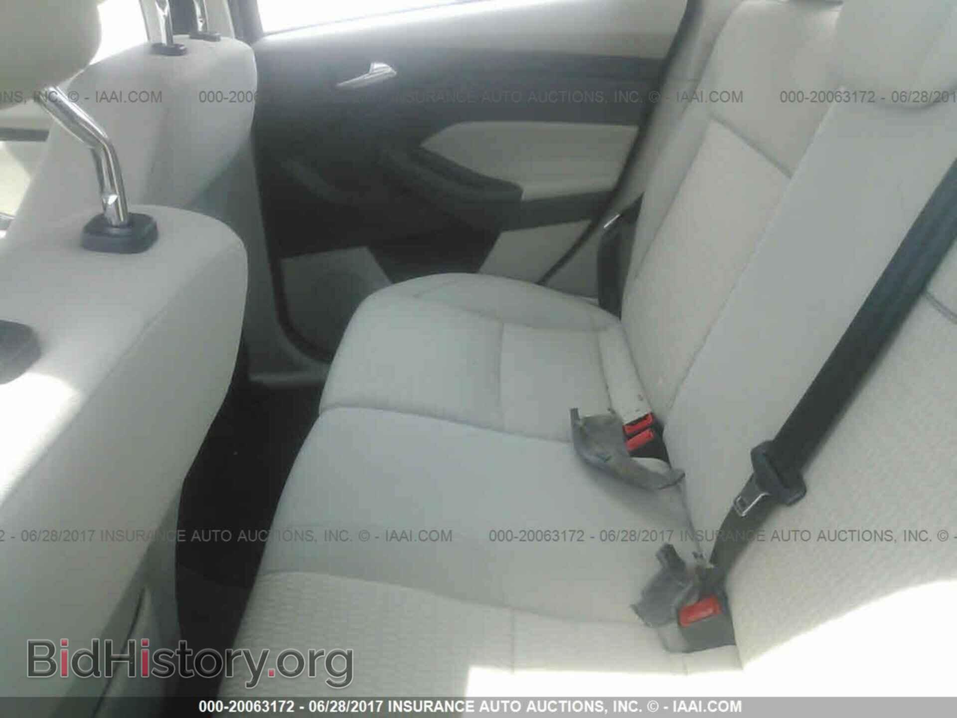 2012 Ford Focus - VIN: 1FAHP3H22CL363799 - Photo 8