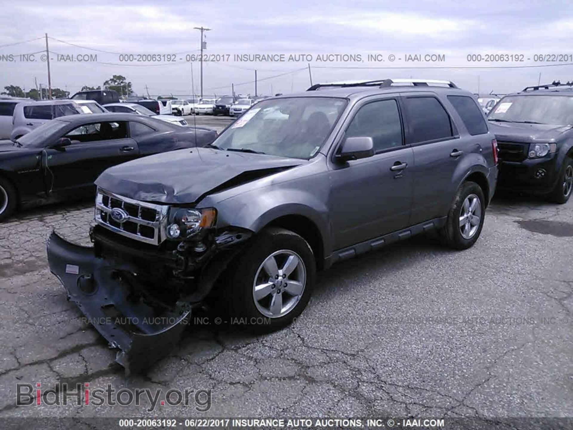 2011 Ford Escape - VIN: 1FMCU9EG5BKA43361 - Photo 2