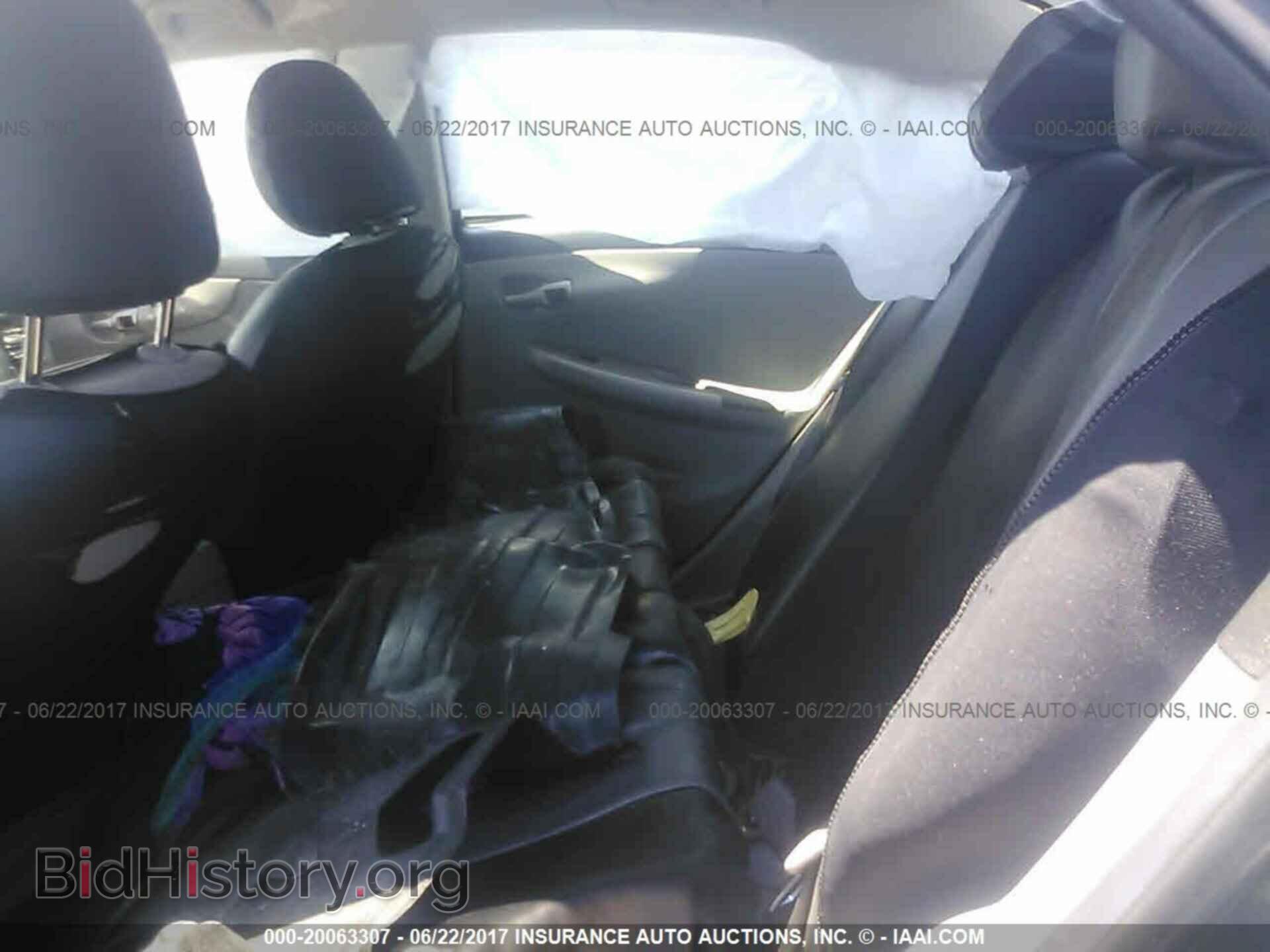 2013 Toyota Corolla - VIN: 2T1BU4EE5DC976120 - Photo 8