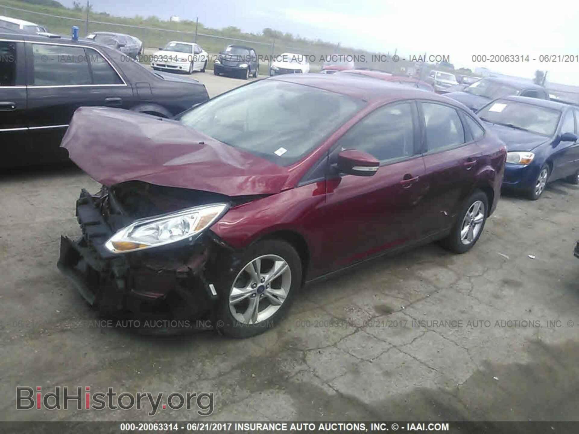 2013 Ford Focus - VIN: 1FADP3F2XDL234552 - Photo 2
