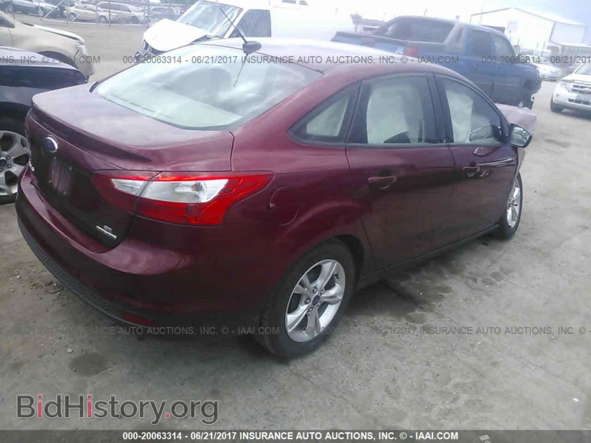 2013 Ford Focus - VIN: 1FADP3F2XDL234552 - Photo 4