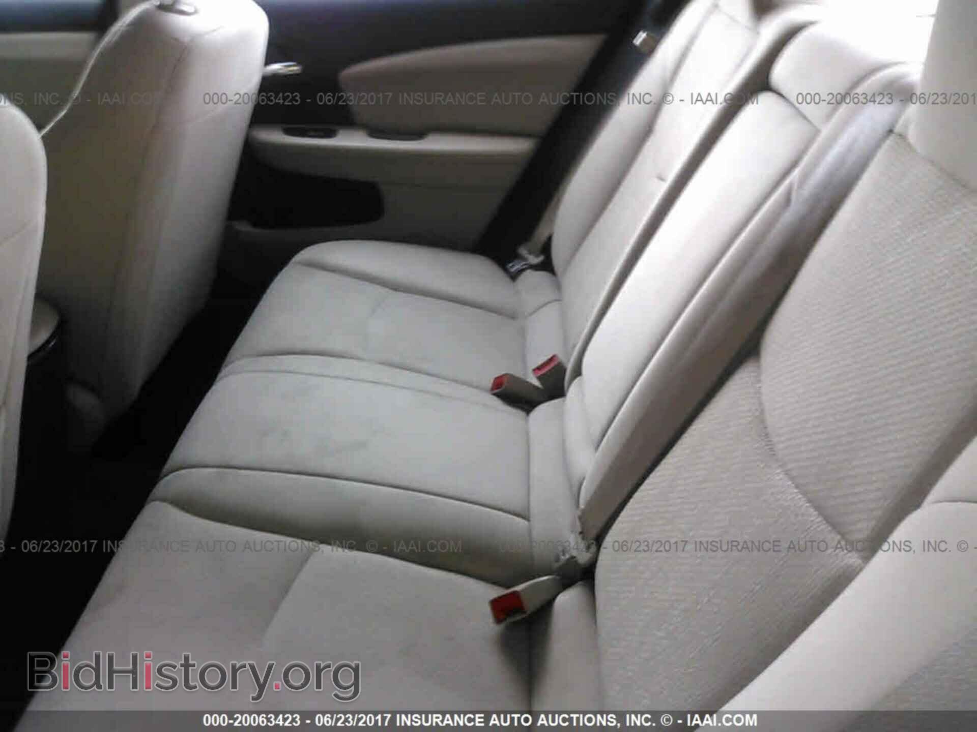 2011 Chrysler 200 - VIN: 1C3BC4FB5BN593123 - Photo 8