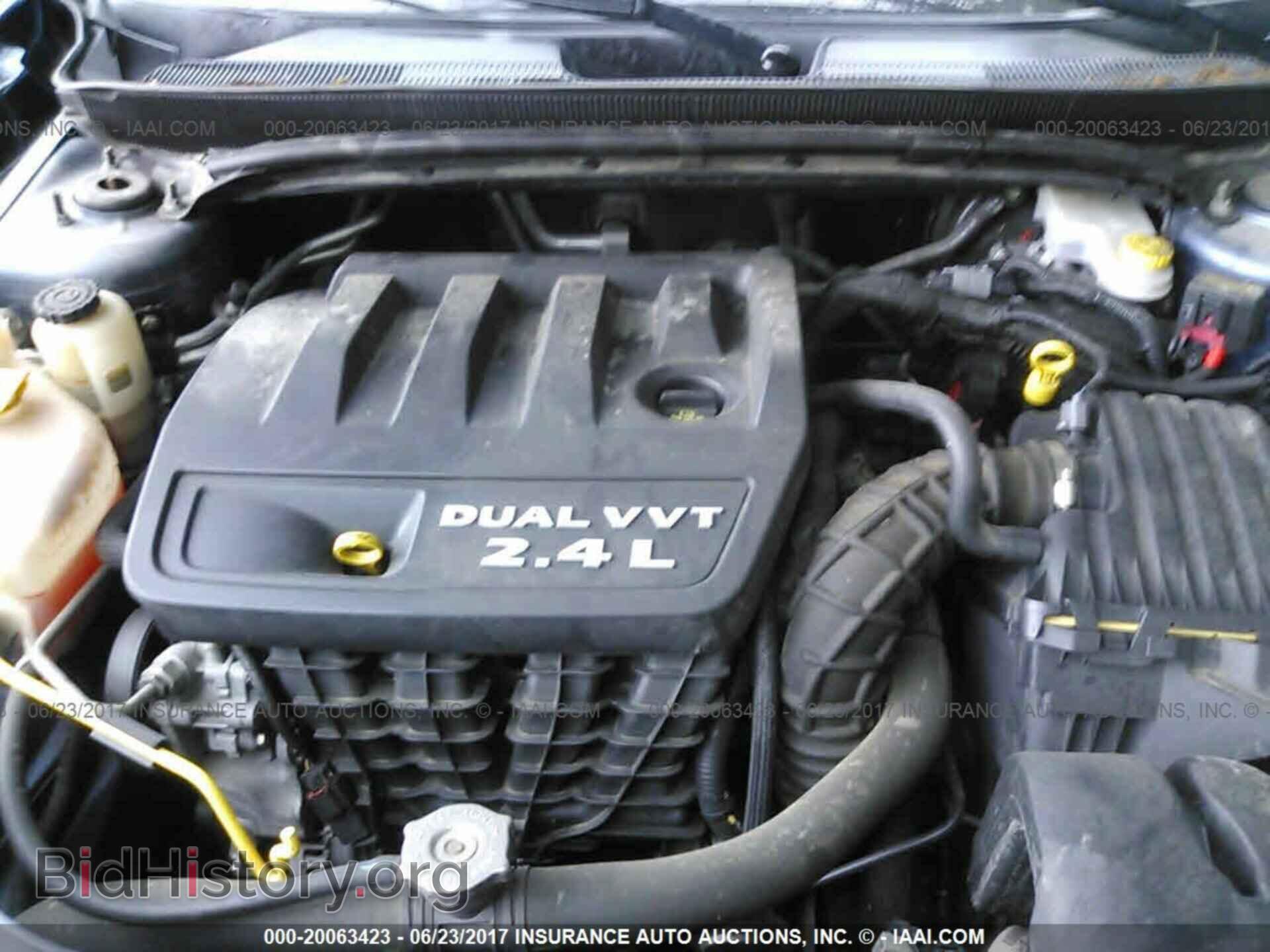 2011 Chrysler 200 - VIN: 1C3BC4FB5BN593123 - Photo 10
