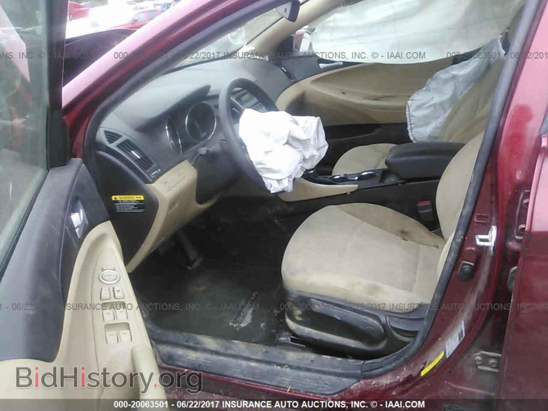 2012 Hyundai Sonata - VIN: 5NPEB4AC5CH495187 - Photo 5