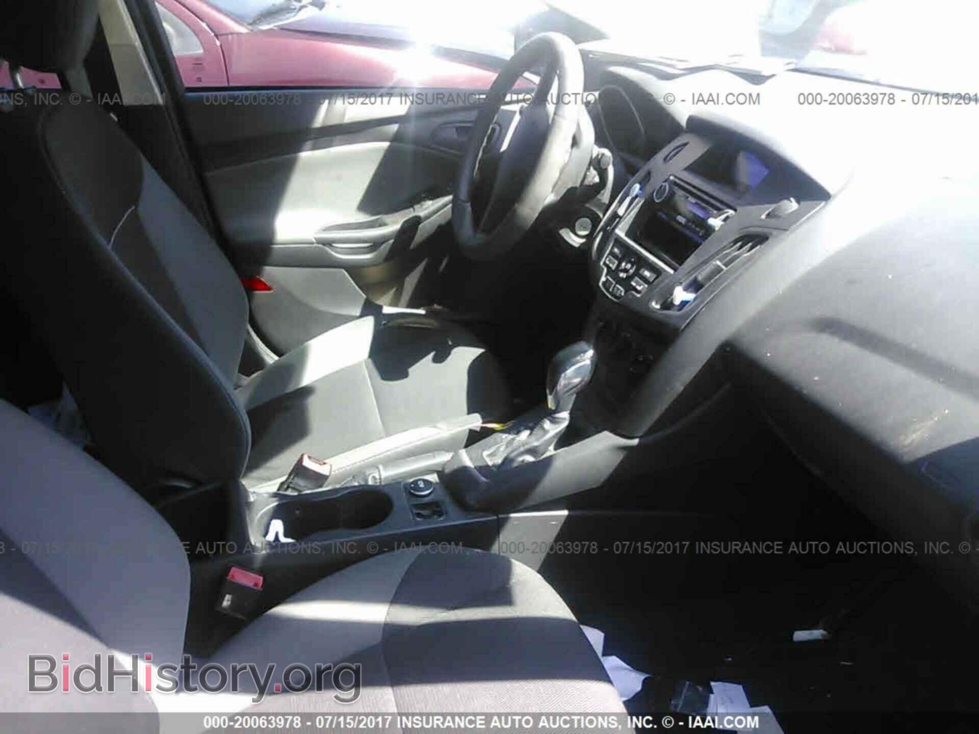 2012 Ford Focus - VIN: 1FAHP3E24CL315953 - Photo 5