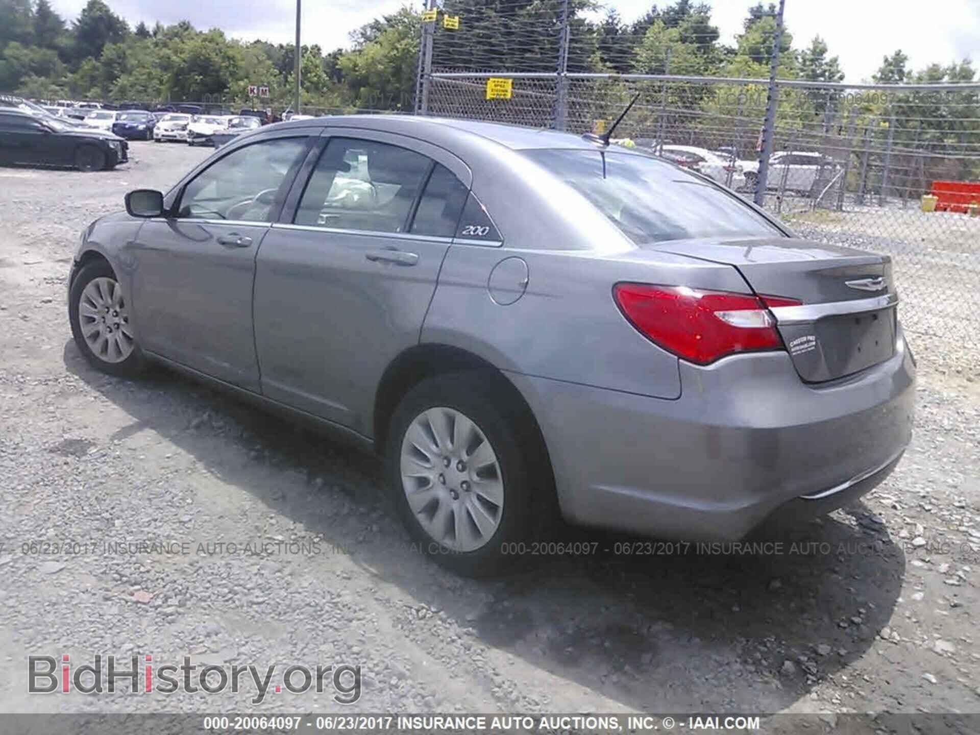 2013 Chrysler 200 - VIN: 1C3CCBAB1DN735728 - Photo 3