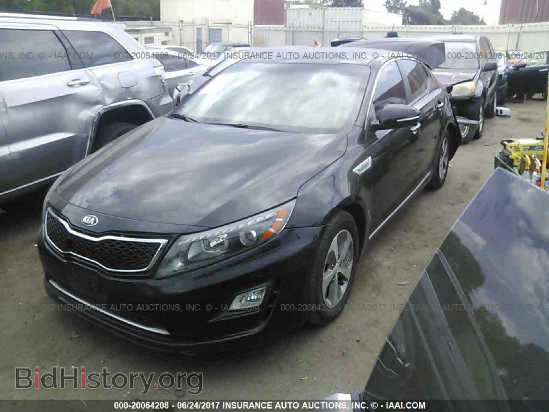 2014 Kia Optima - VIN: KNAGM4AD7E5071246 - Photo 2