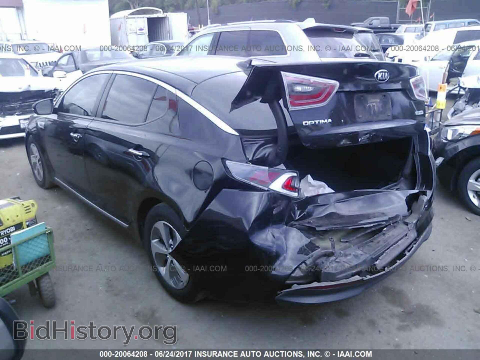 2014 Kia Optima - VIN: KNAGM4AD7E5071246 - Photo 3