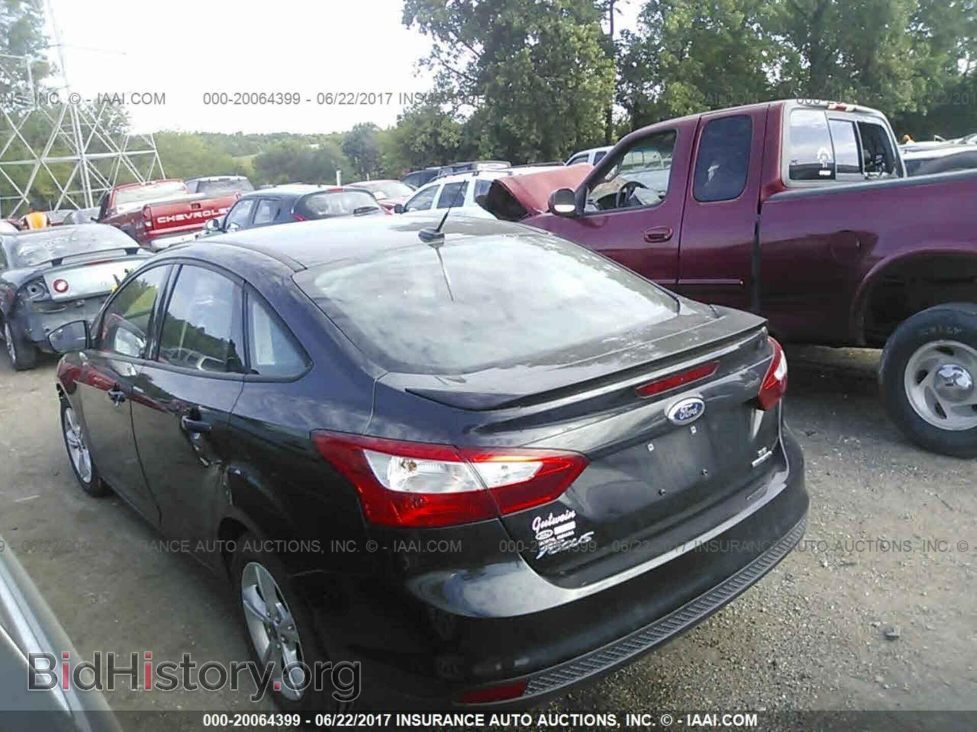 2012 Ford Focus - VIN: 1FAHP3F2XCL447744 - Фото 3