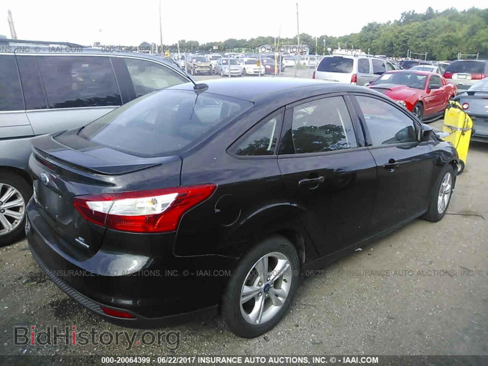 2012 Ford Focus - VIN: 1FAHP3F2XCL447744 - Фото 4