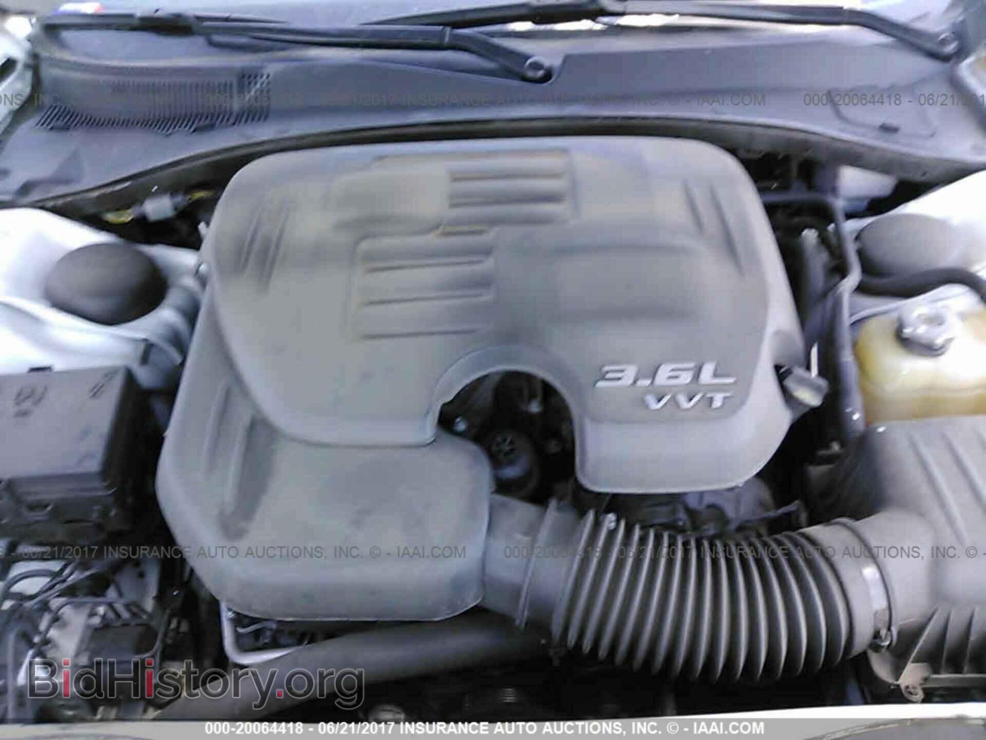 2014 Chrysler 300c - VIN: 2C3CCAKG1EH194372 - Фото 10