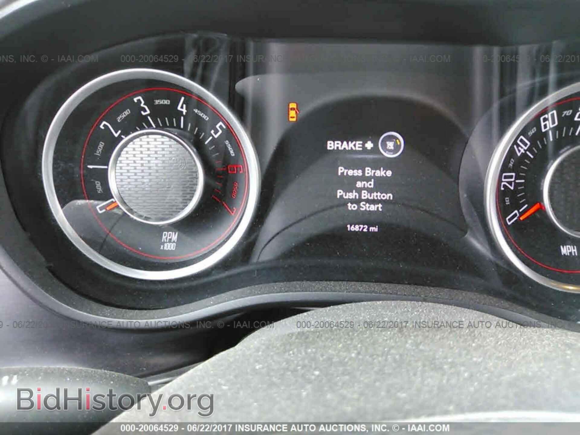 2015 Dodge Challenger - VIN: 2C3CDZATXFH878364 - Фото 7