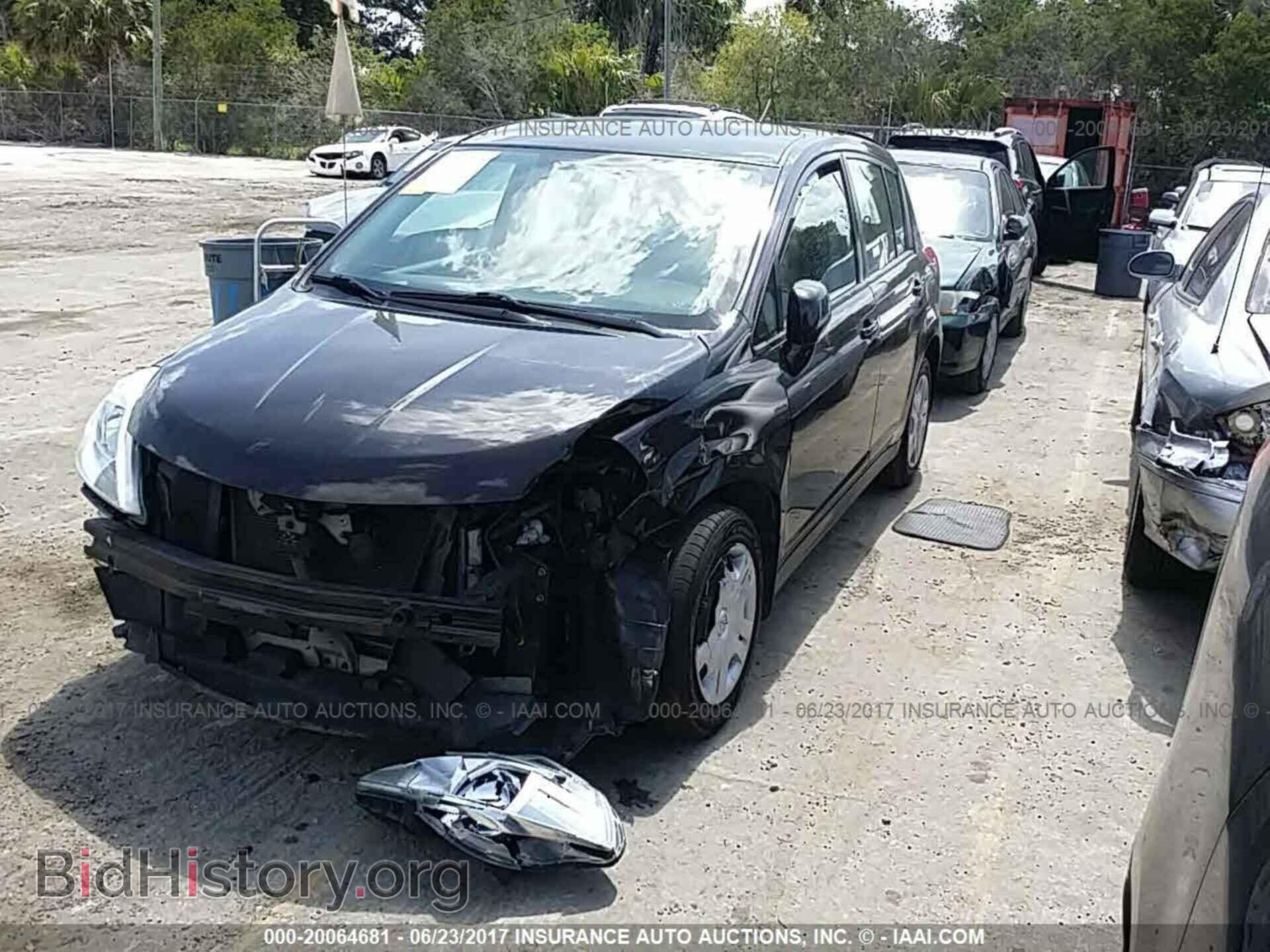 2012 Nissan Versa - VIN: 3N1BC1CP2CK224823 - Фото 2