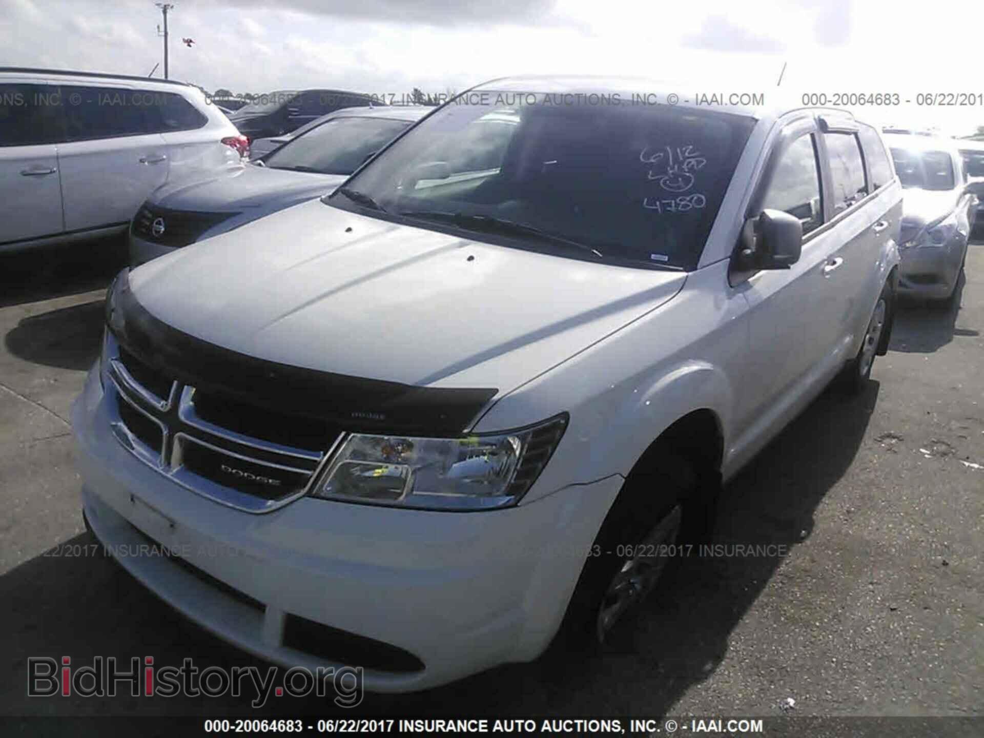 2011 Dodge Journey - VIN: 3D4PG4FB5BT564780 - Photo 2