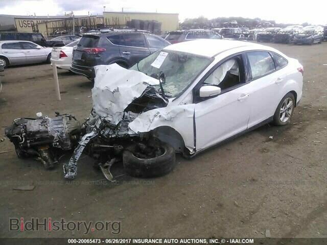 2014 Ford Focus - VIN: 1FADP3F23EL293377 - Photo 2