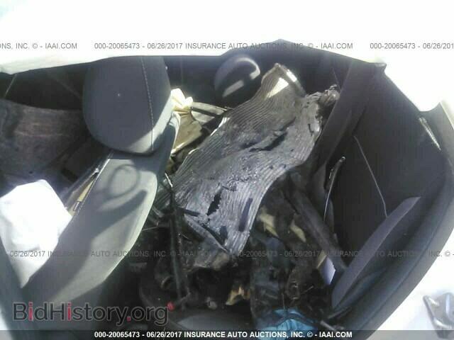 2014 Ford Focus - VIN: 1FADP3F23EL293377 - Photo 8