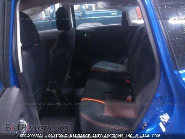 2015 Nissan Versa note - VIN: 3N1CE2CP6FL433582 - Photo 8