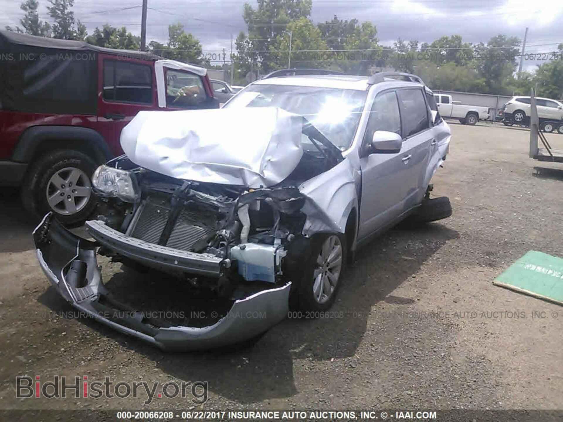 2012 Subaru Forester - VIN: JF2SHBDC5CH457850 - Фото 2