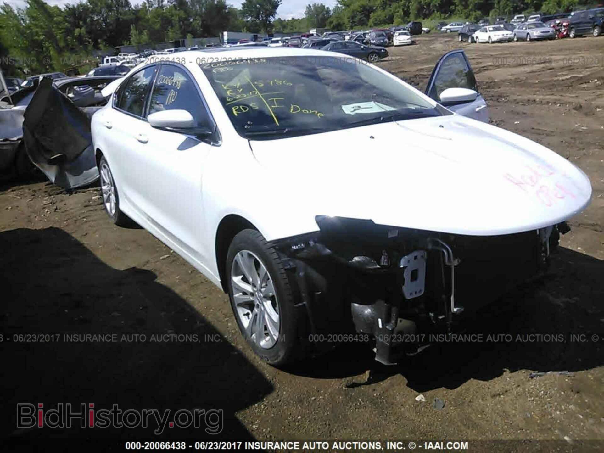 Photo 1C3CCCAB2GN143121 - Chrysler 200 2016