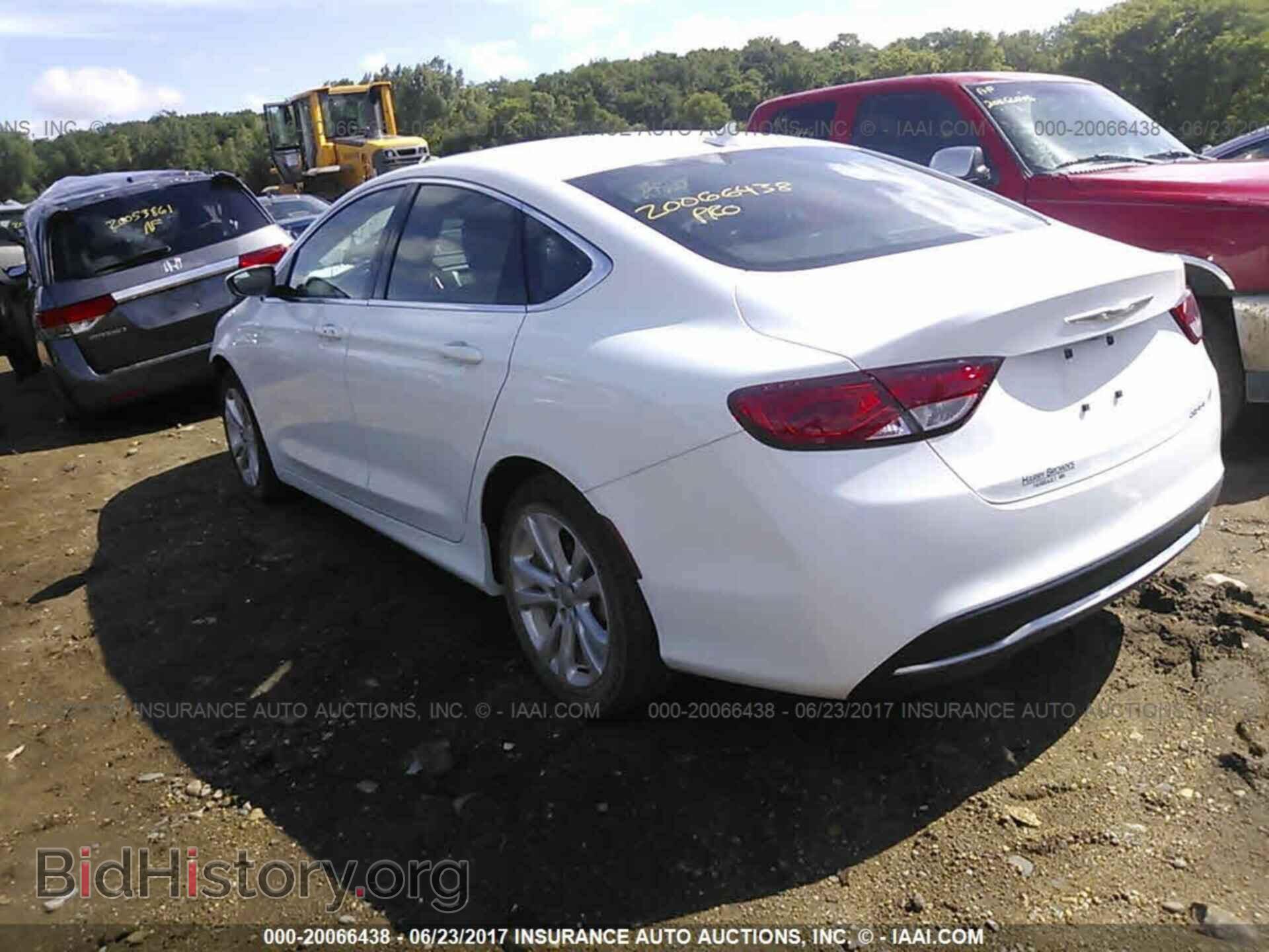 2016 Chrysler 200 - VIN: 1C3CCCAB2GN143121 - Фото 3
