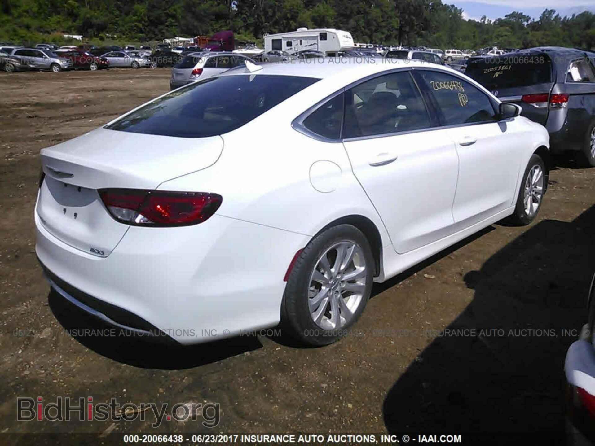 2016 Chrysler 200 - VIN: 1C3CCCAB2GN143121 - Фото 4