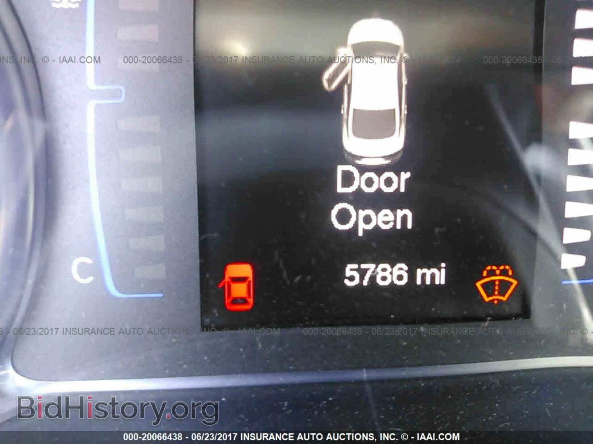 2016 Chrysler 200 - VIN: 1C3CCCAB2GN143121 - Фото 7
