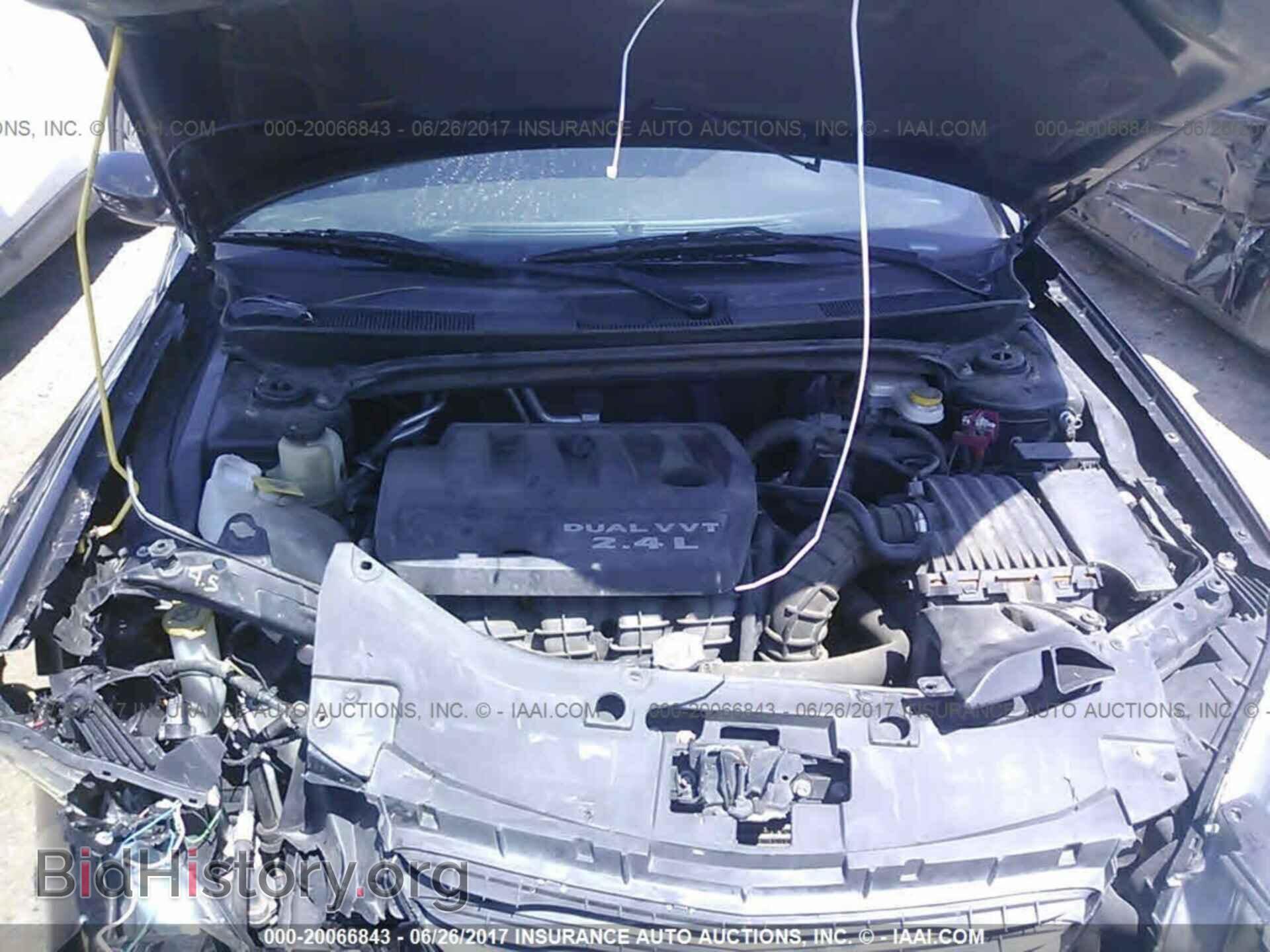 2014 Chrysler 200 - VIN: 1C3CCBBB0EN102007 - Фото 10
