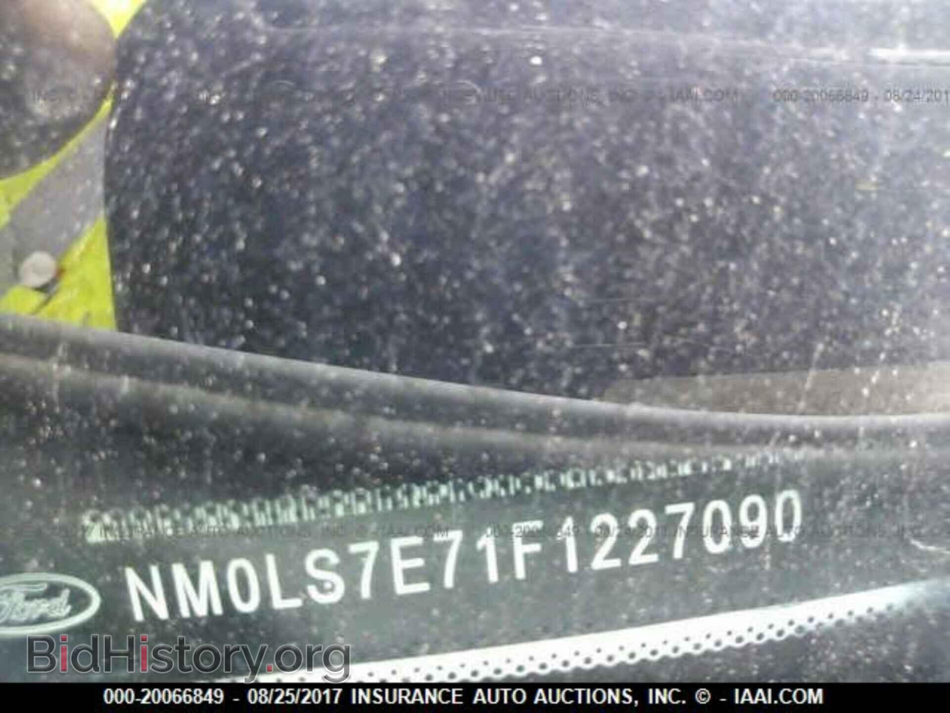2015 Ford Transit - VIN: NM0LS7E71F1227090 - Photo 9