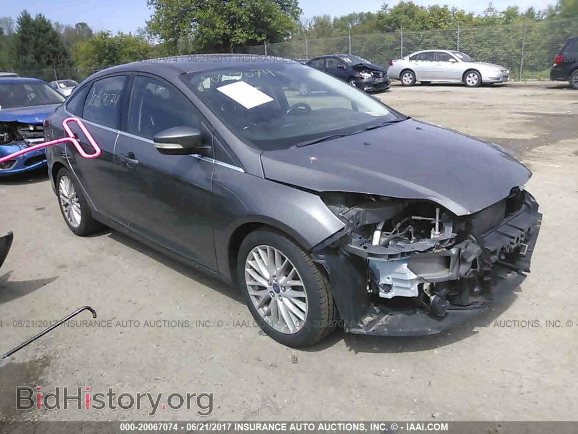 Photo 1FAHP3H27CL189924 - Ford Focus 2012