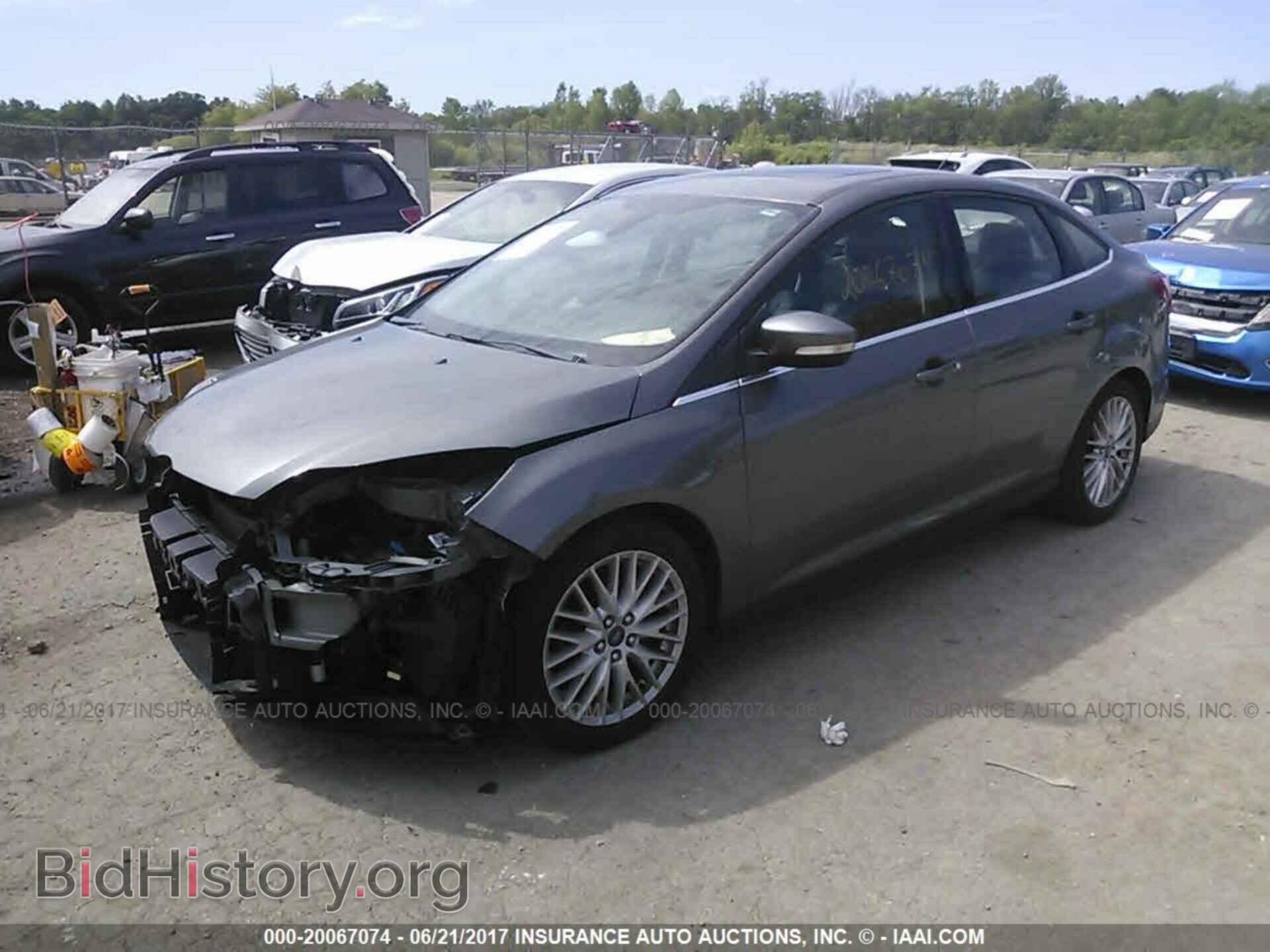 2012 Ford Focus - VIN: 1FAHP3H27CL189924 - Фото 2