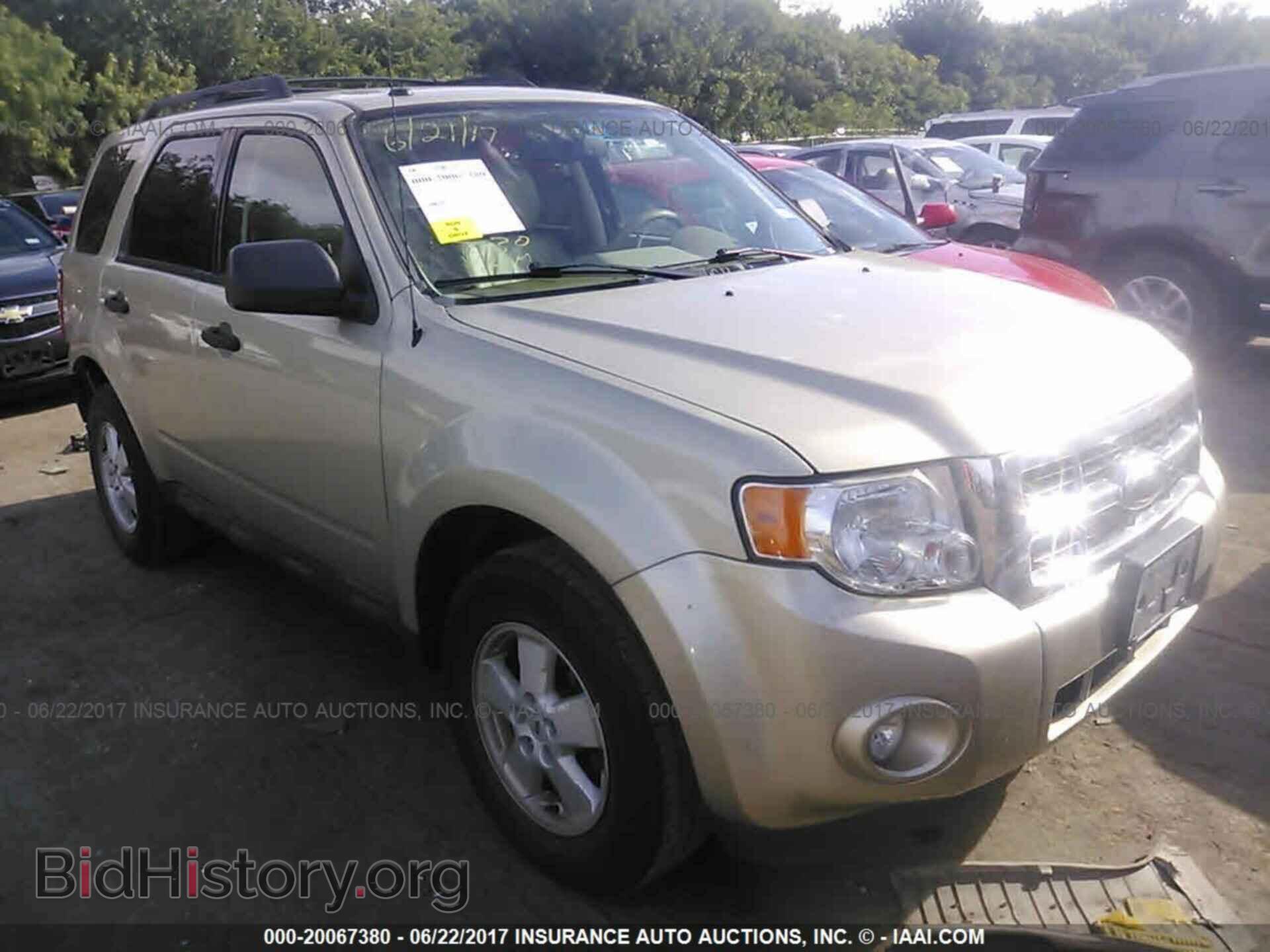 Photo 1FMCU0D76CKB41684 - Ford Escape 2012