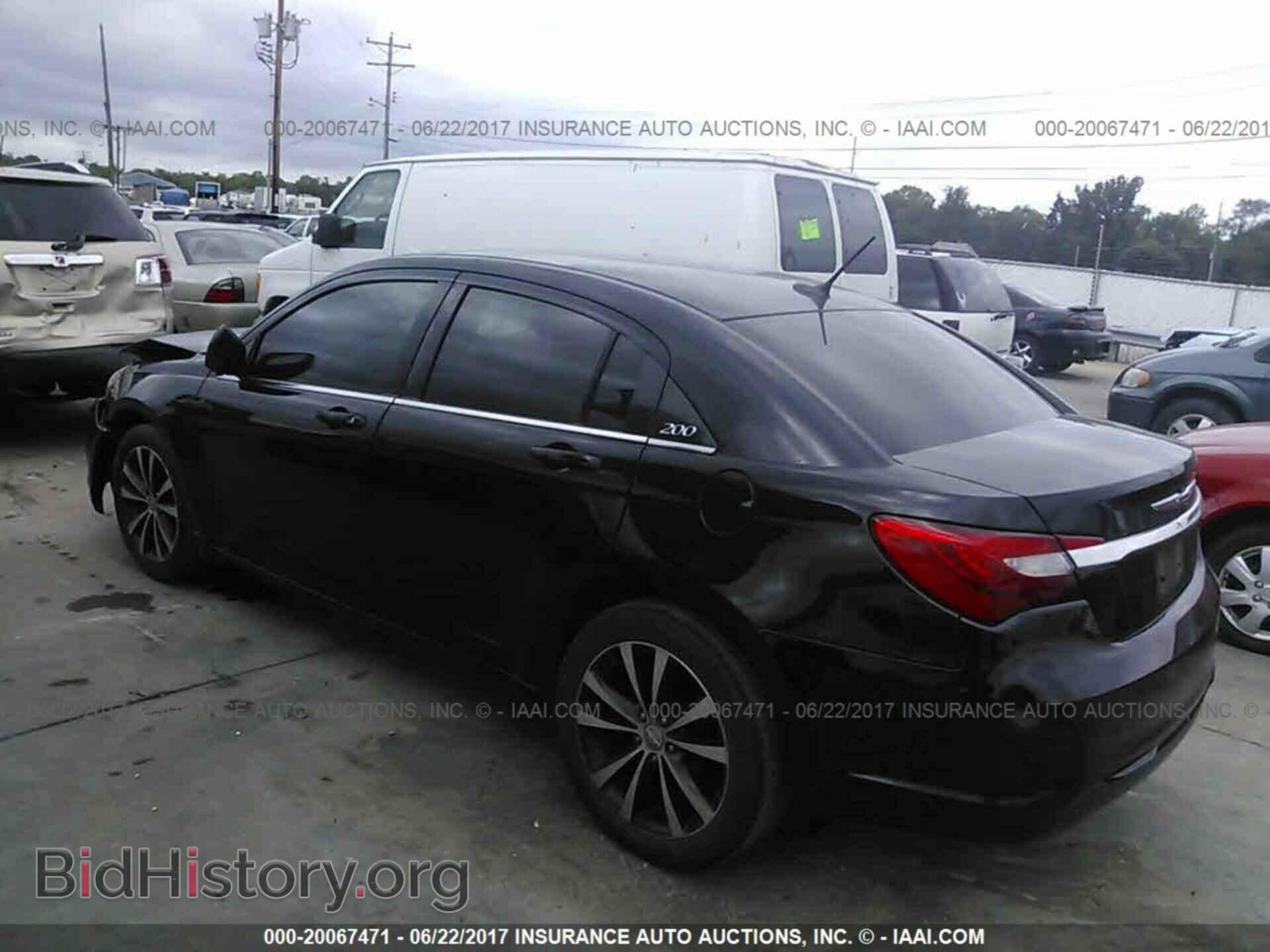 2013 Chrysler 200 - VIN: 1C3CCBBB3DN515232 - Photo 3