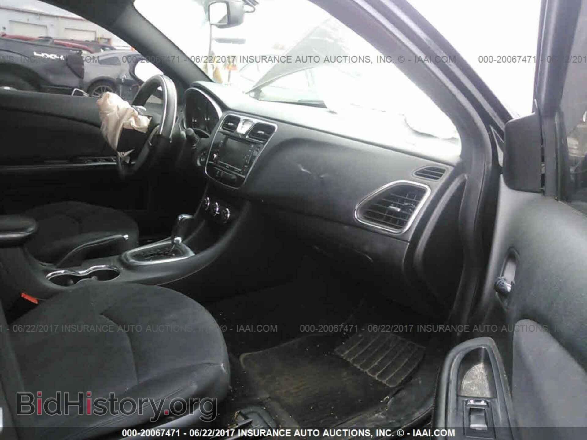 2013 Chrysler 200 - VIN: 1C3CCBBB3DN515232 - Photo 5
