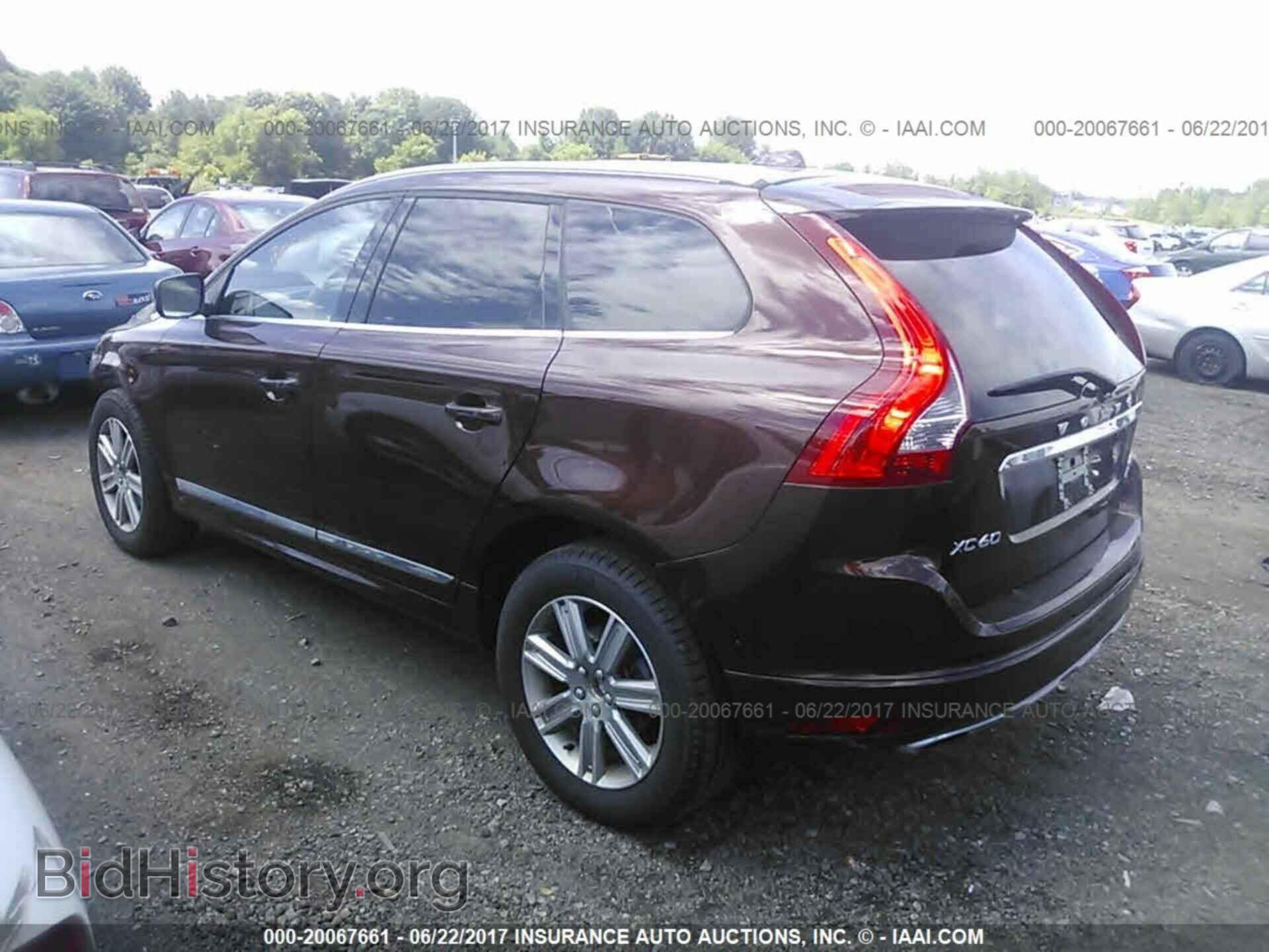 2016 Volvo Xc60 - VIN: YV449MRKXG2905800 - Фото 3