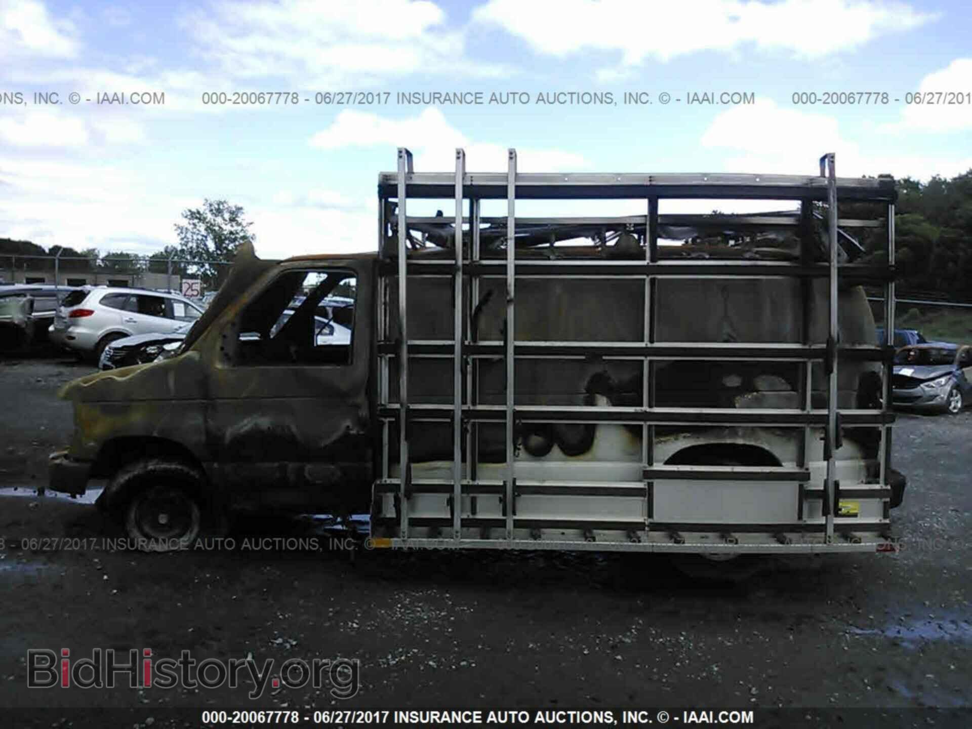 2011 Ford Econoline - VIN: 1FTNE2EW0BDA65667 - Photo 7